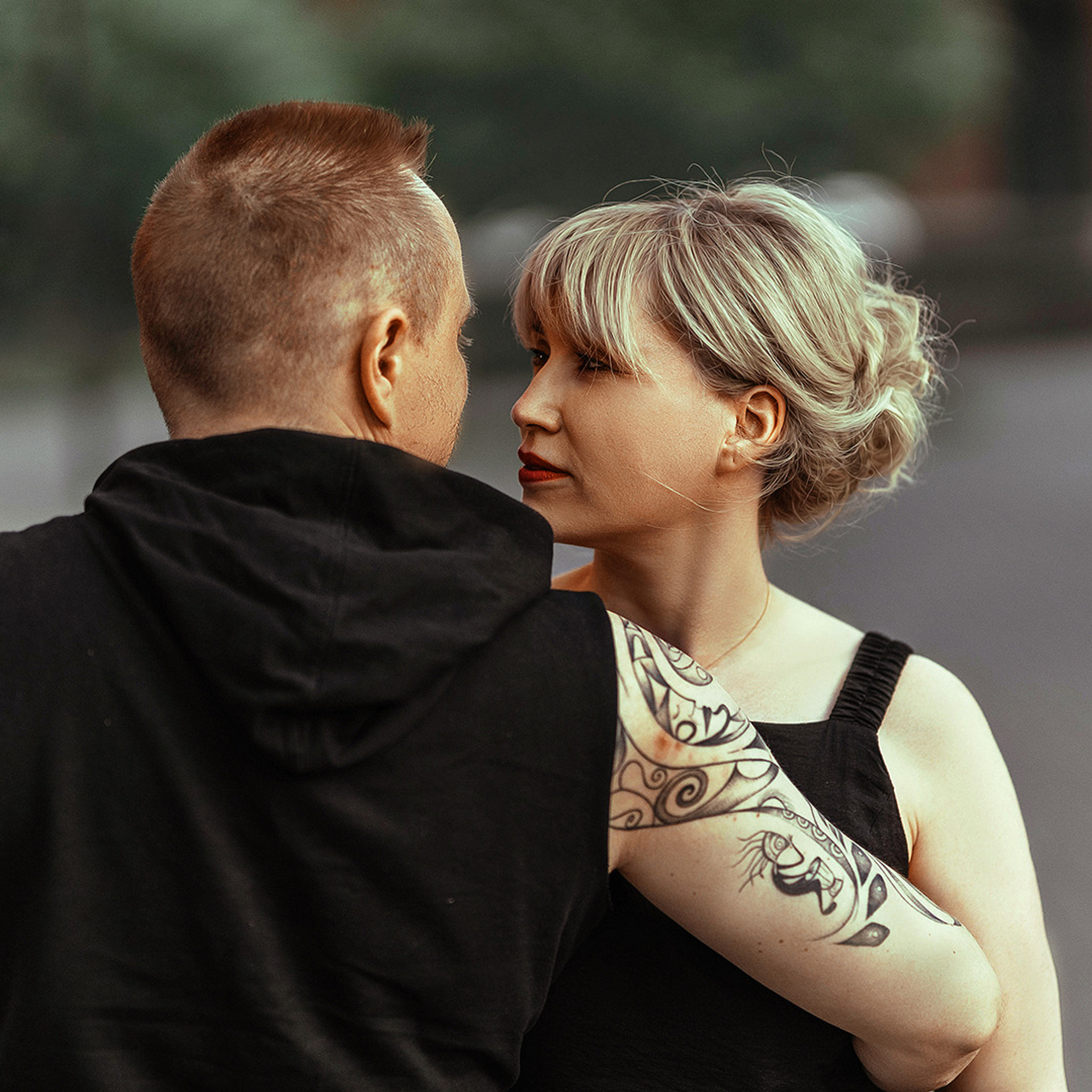 Фотосъемка женский портрет, студийный портрет, фотосъемка прогулка, женская фотосъемка, сексуальные фото, фото ню, фото для девушек, уличная фотосъемка, прогулка, стрит фото, фотосъемка пары, фото для двоих, семейная фотосъемка