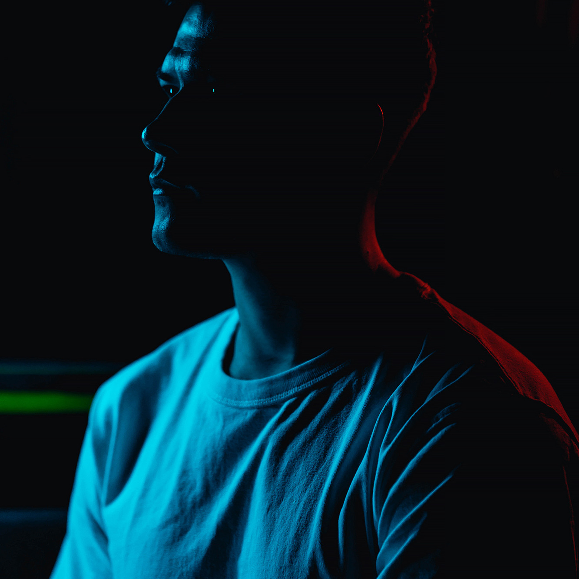 Руслан | Neon. W&T Studio Studio photo and video content creation