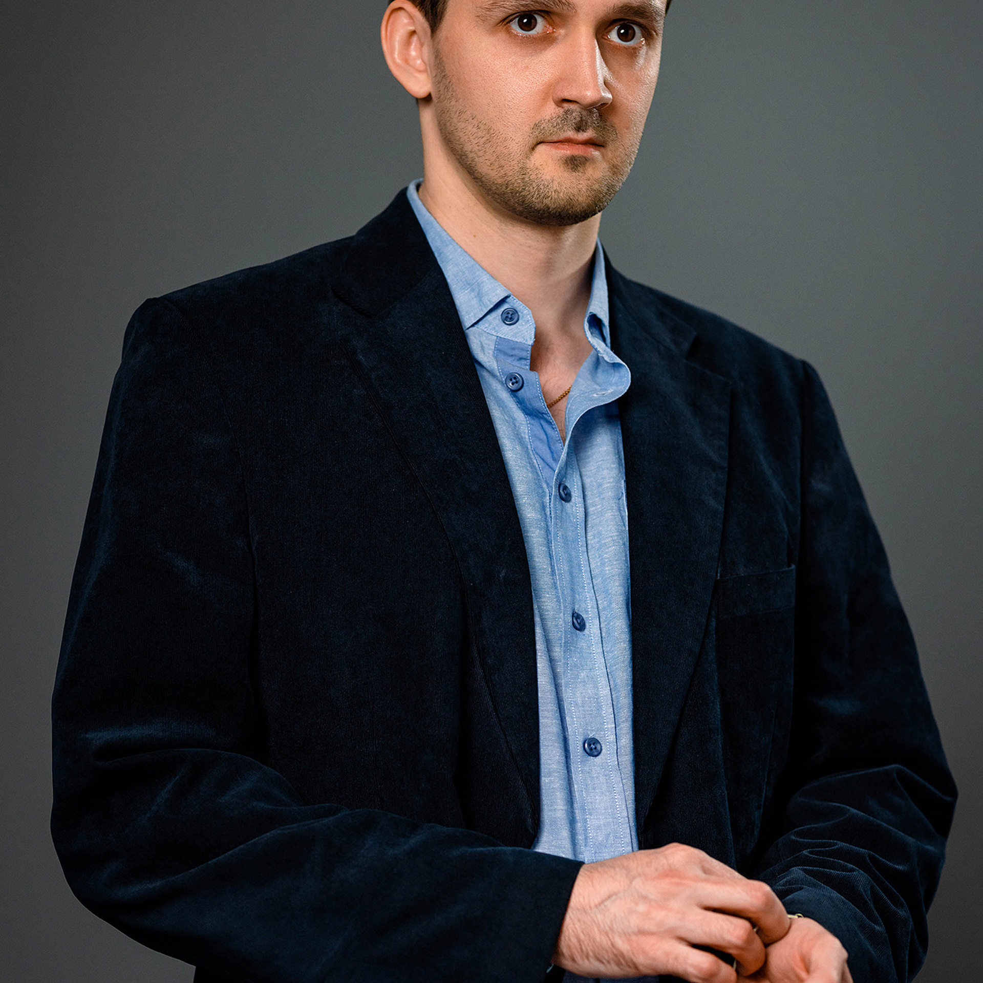 Руслан | Бизнес портрет. W&T Studio Studio photo and video content creation