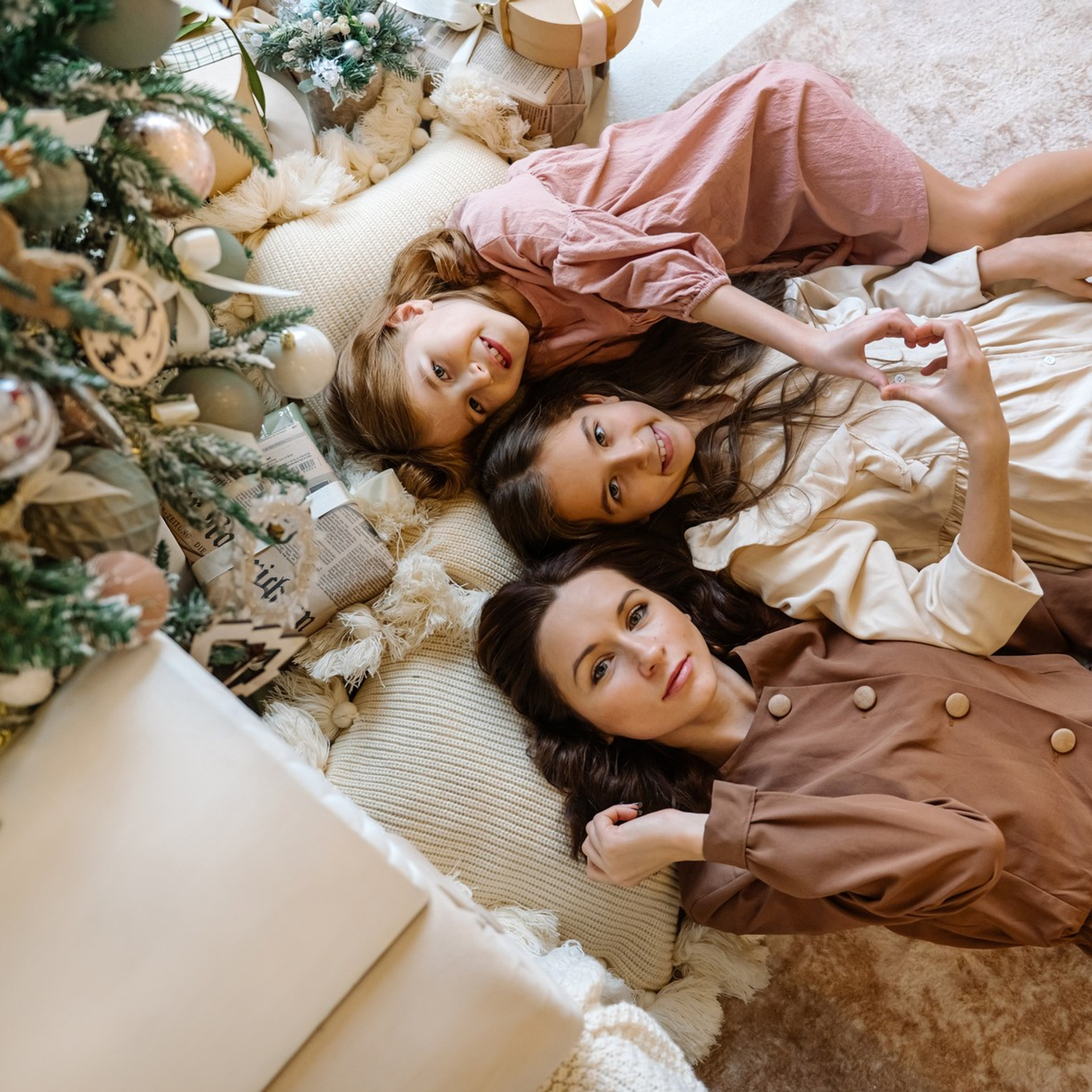 Семейная. Евгения с дочками