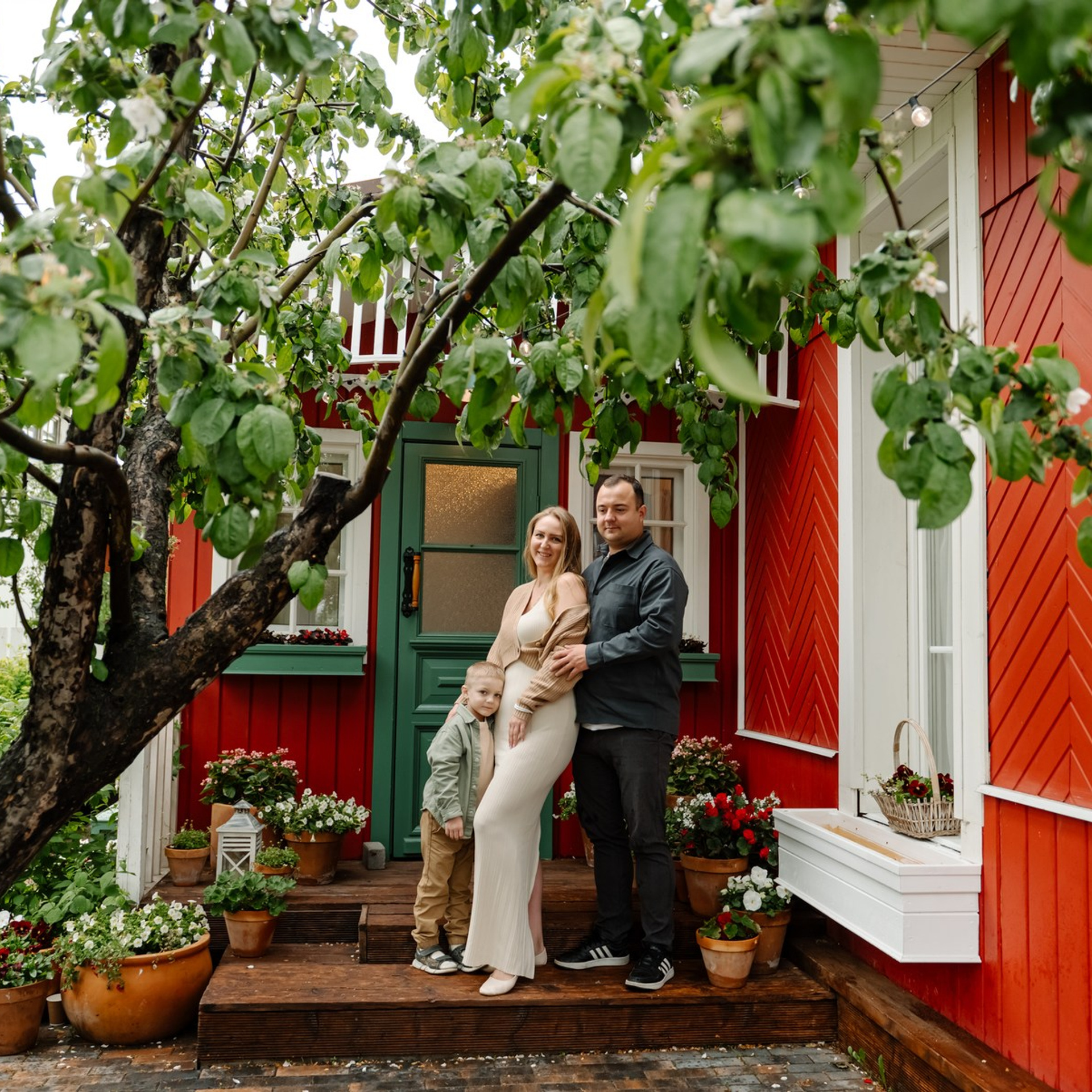 ЛеонаДача. Дарья с семьей