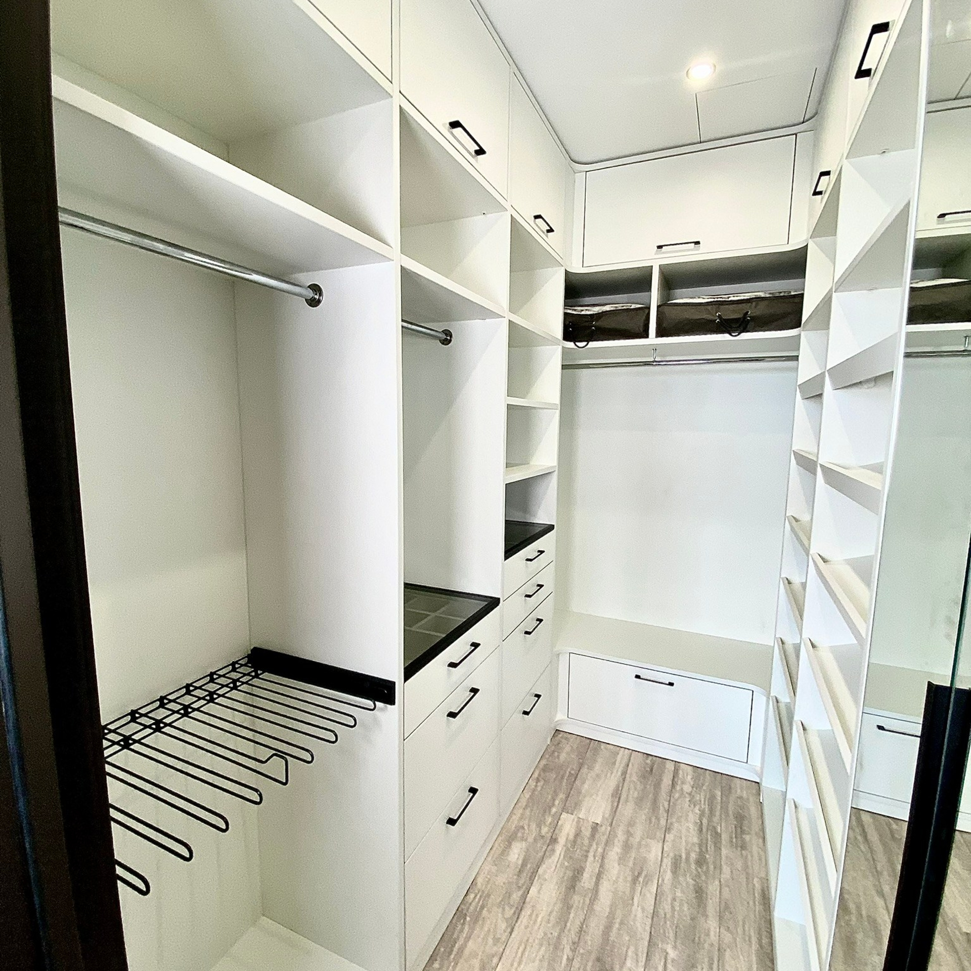 Гардеробные. Альпари | Мебель на заказ