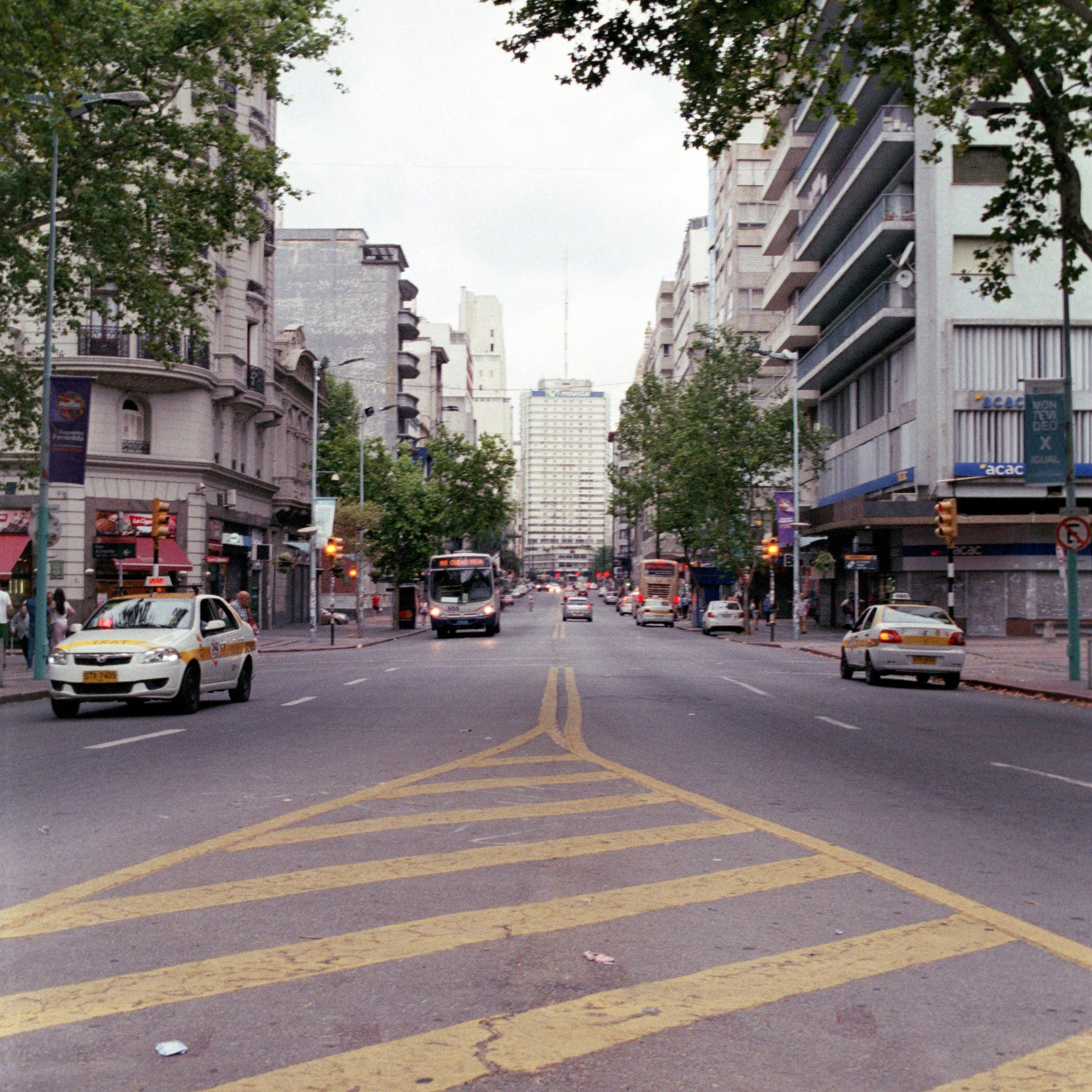 Город Монтевидео