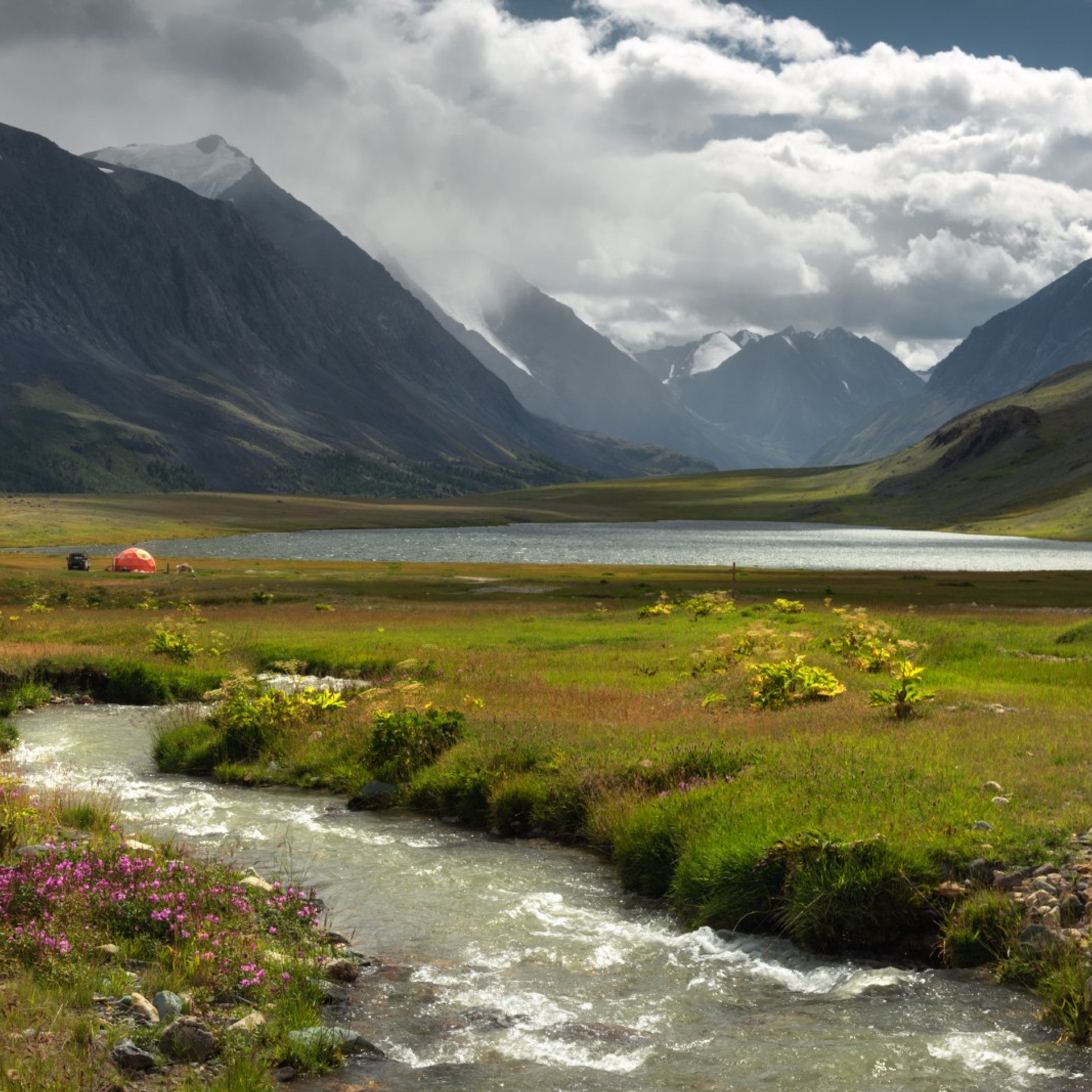 Фототур «Летнее высокогорье Алтая». Профессиональный пейзажный фотограф Алёна Рубан