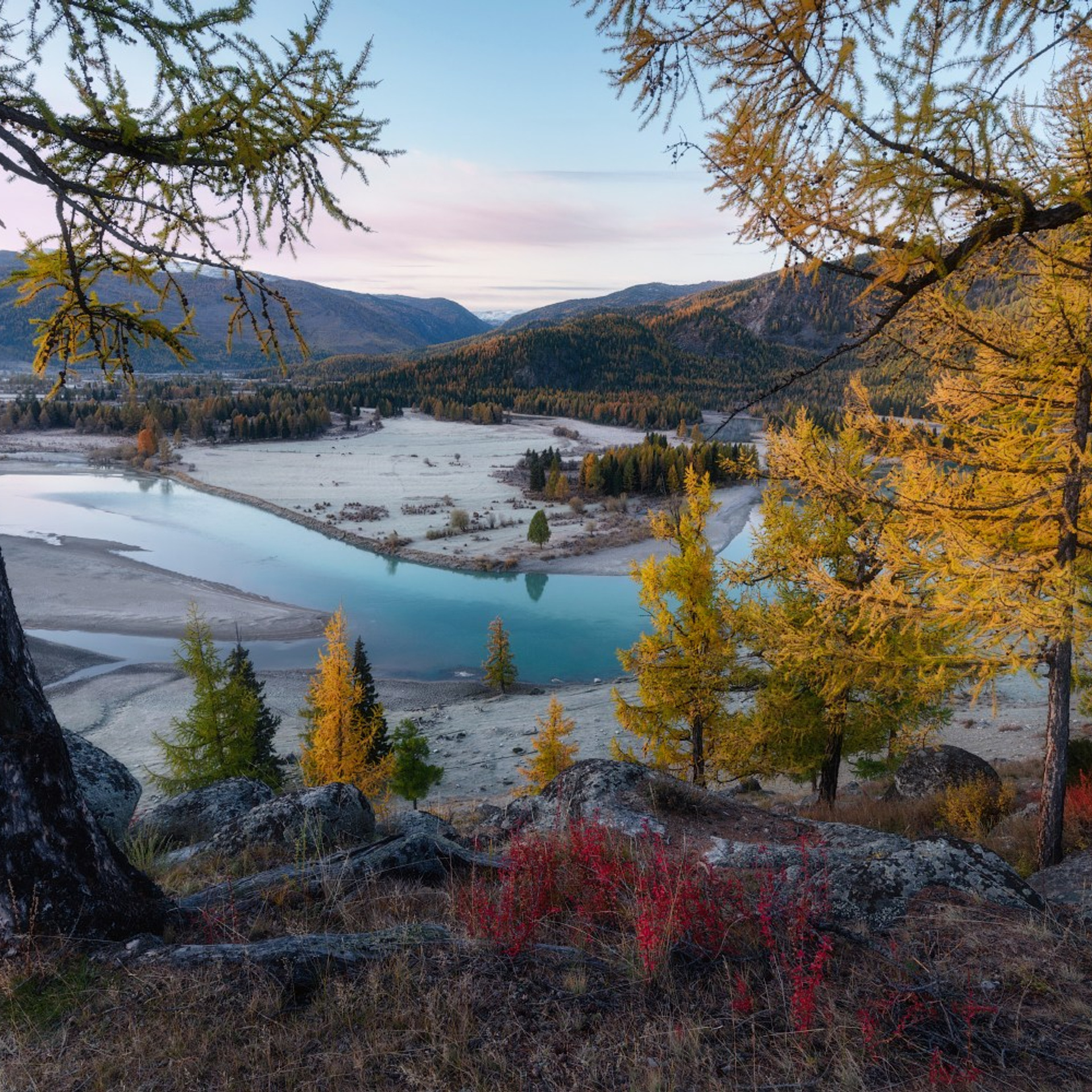 Фототур по осеннему Алтаю «Встречаем предзимье». Профессиональный пейзажный фотограф Алёна Рубан