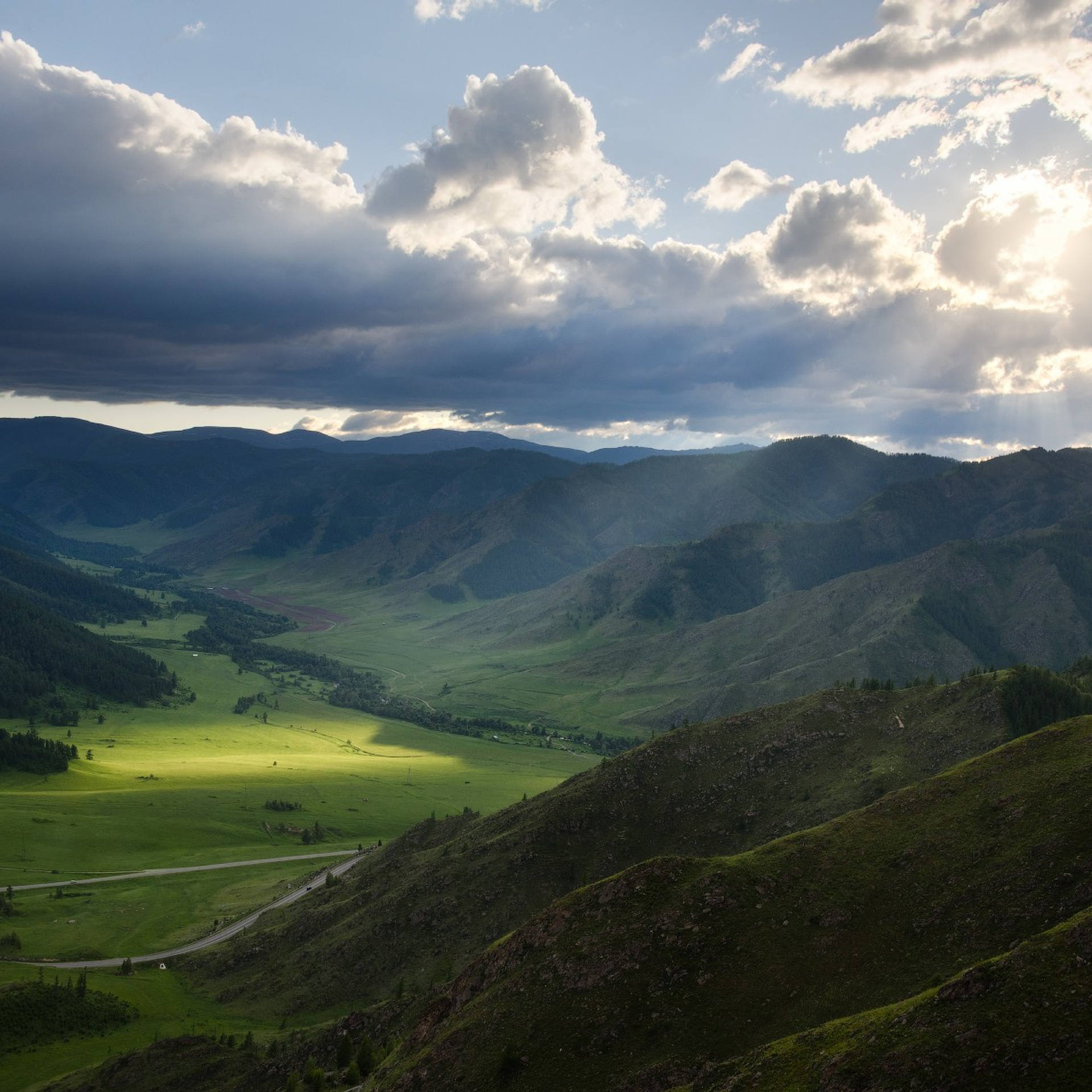 Фототур по Алтаю — Огоньки среднегорья и долина реки Аргут. Профессиональный пейзажный фотограф Алёна Рубан