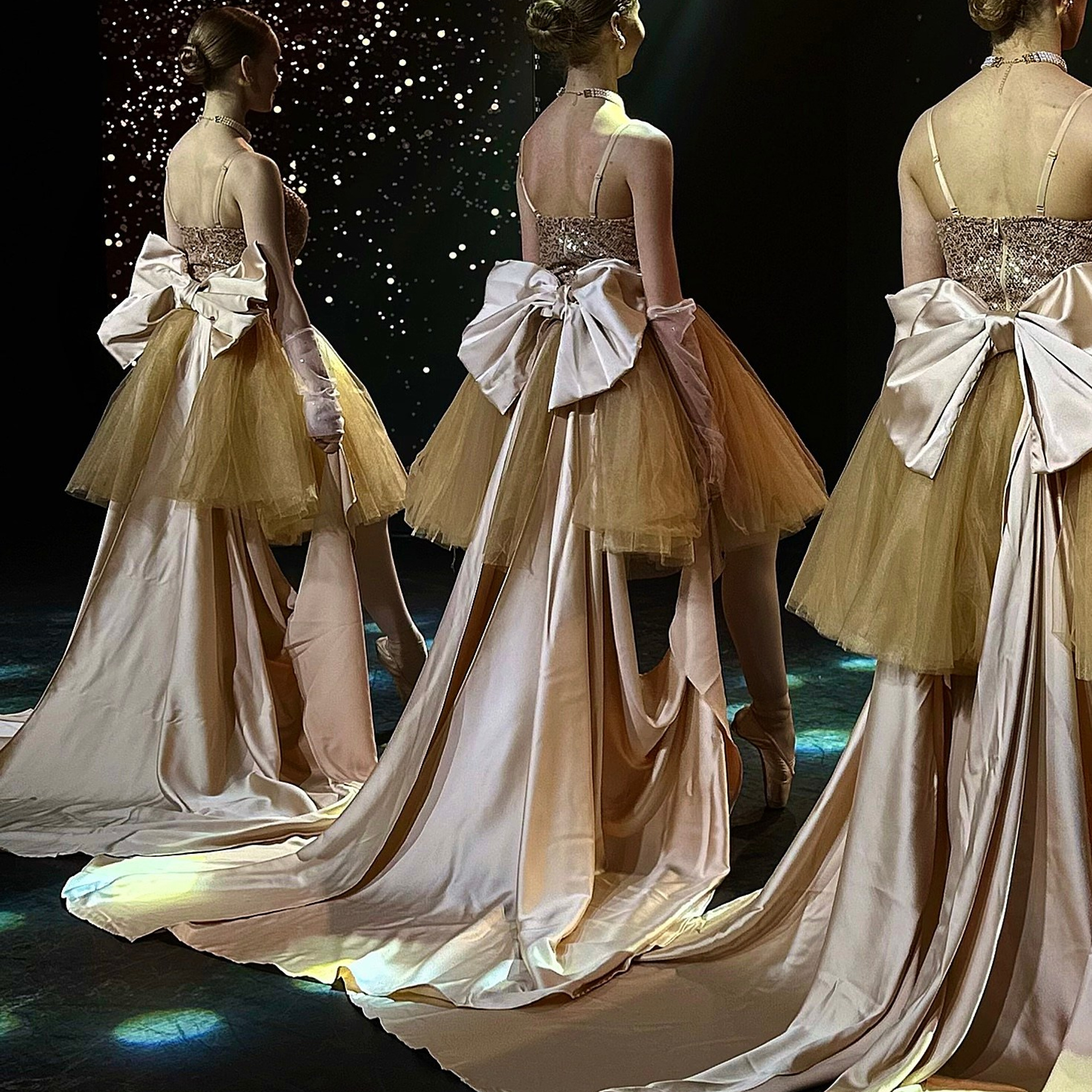 «ЛЮБЛЮ ДО СЛЁЗ»