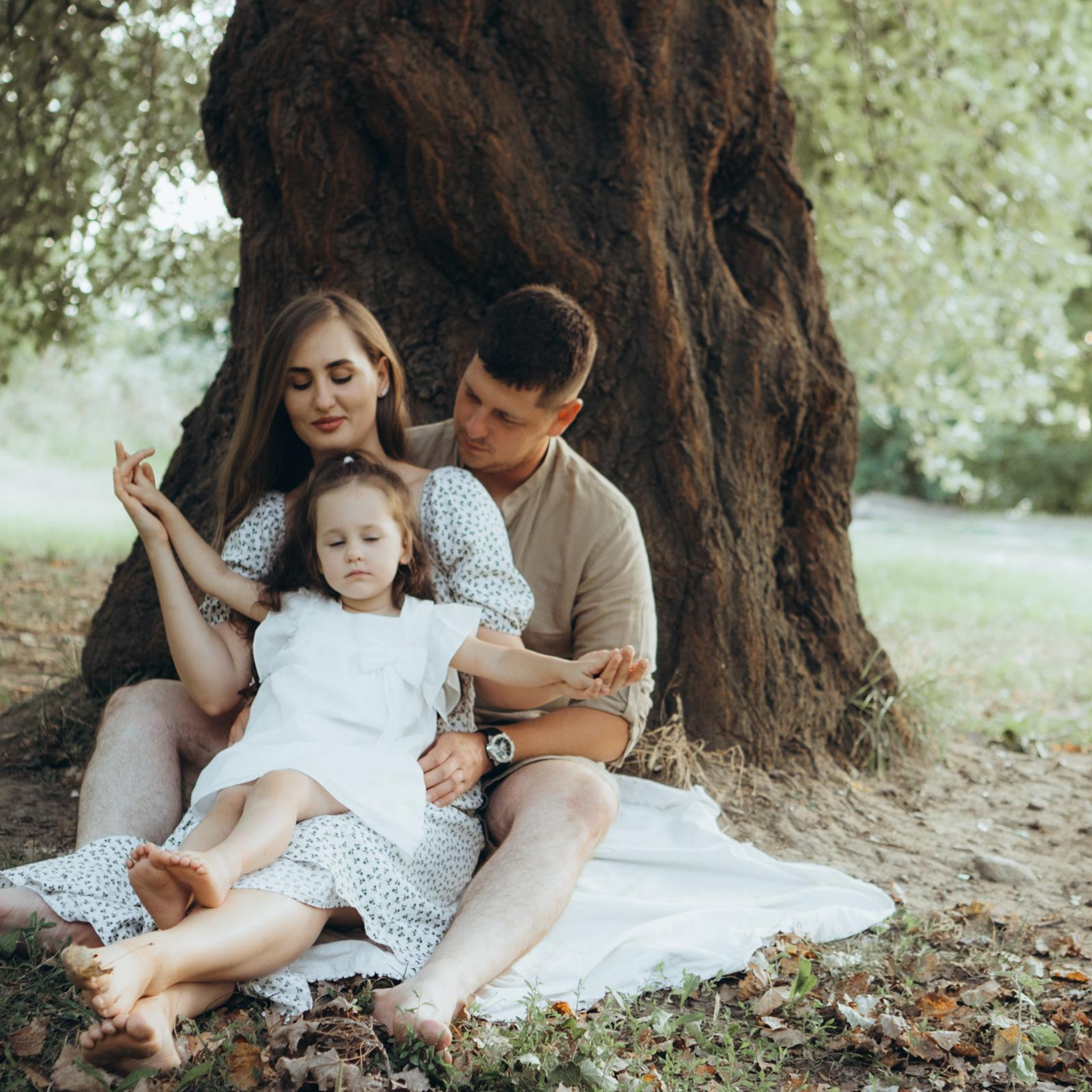 Елена, Виктор и Мира…