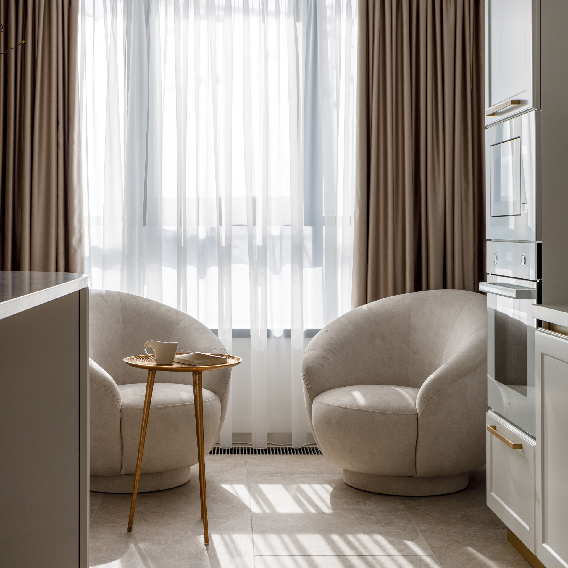 Продвижение интерьеров и публикации. Интерьерный фотограф Дима Птицын и стилист Дарья Копылова