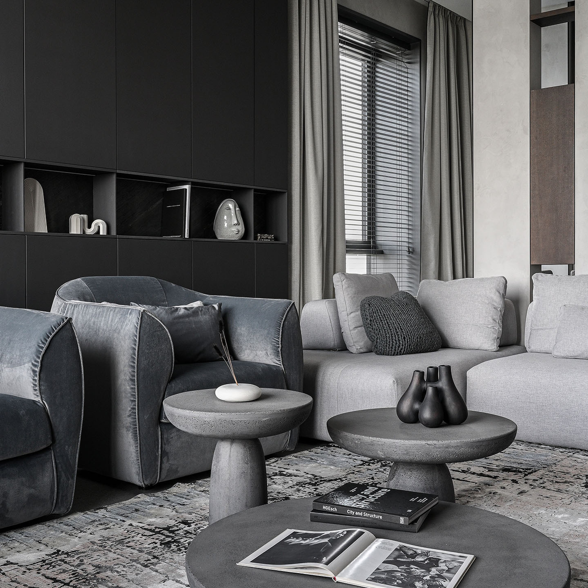 Бетон и камень: лаконичная квартира в серых тонах в Москве