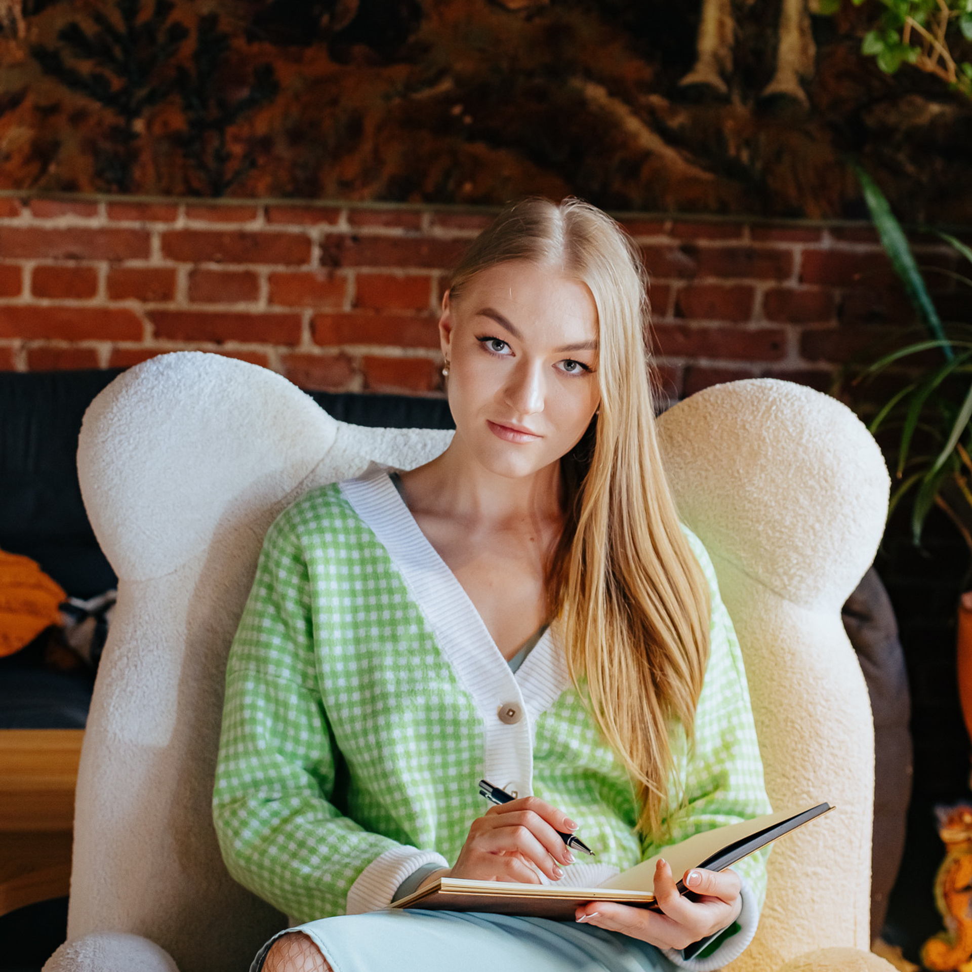 Фотоконтент для Юлии, организация мероприятий и смм 2023