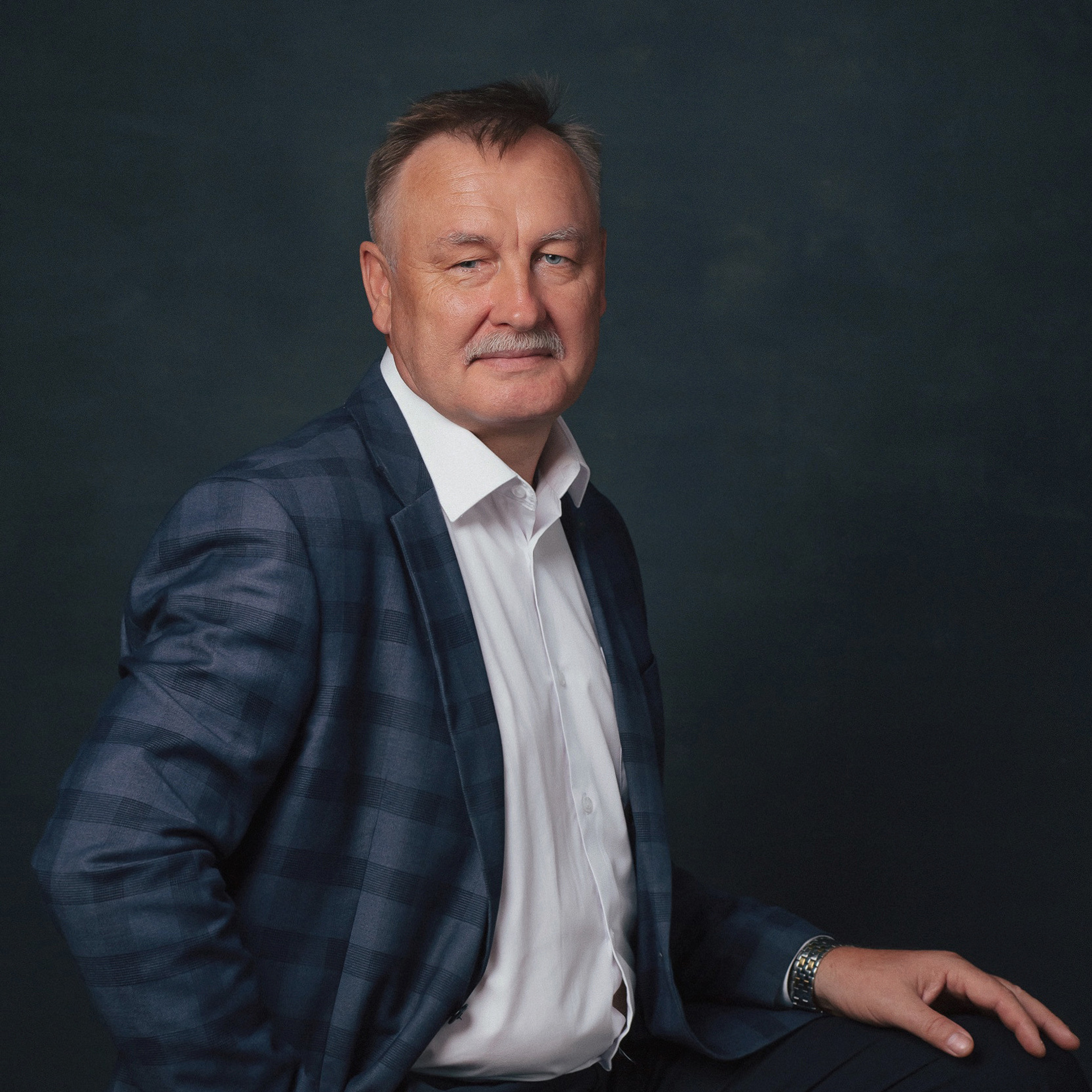 портреты для сайта руководителей фотограф Арсеньев