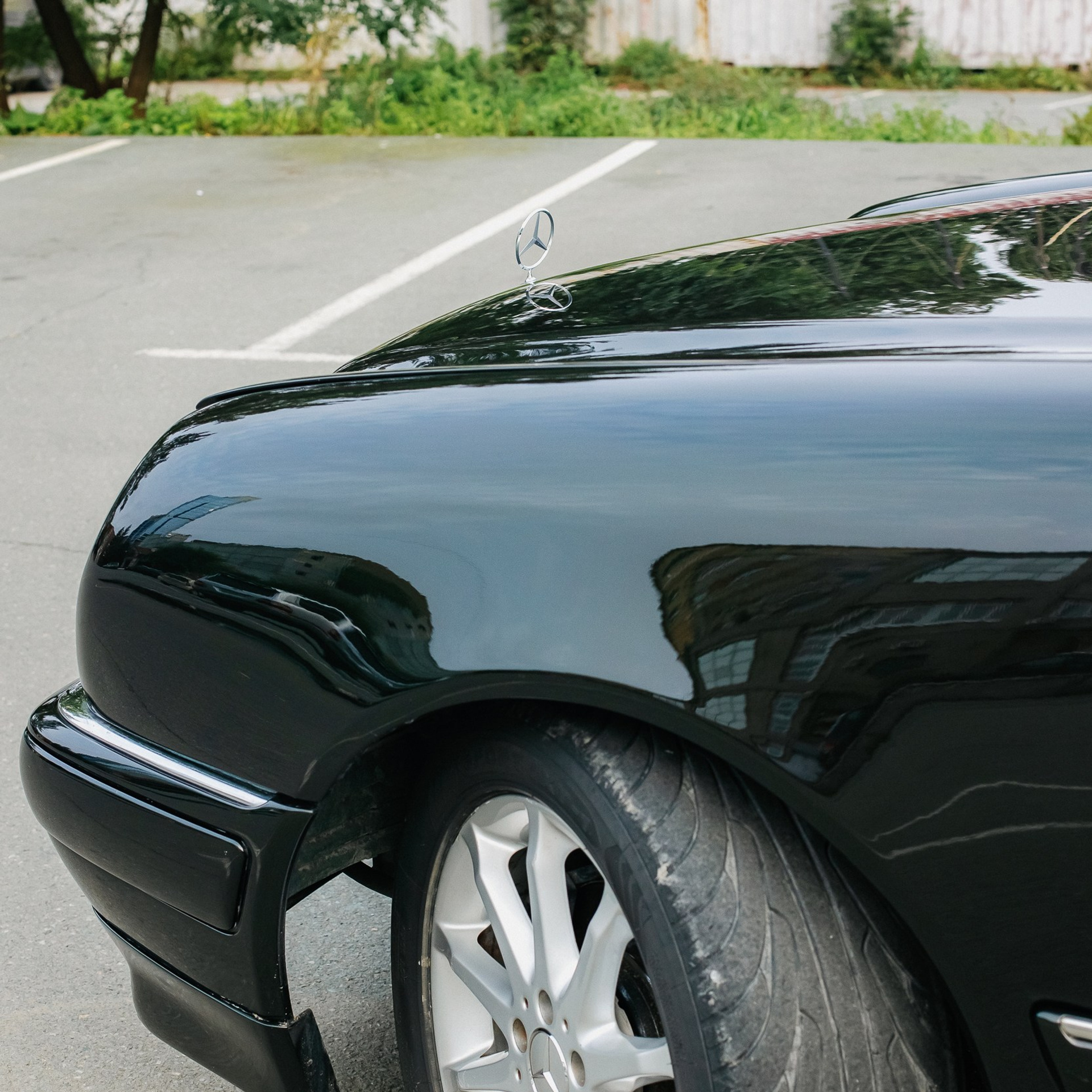 Ваня и мерседес, фото сделанно для продажи. продал машину за неделю