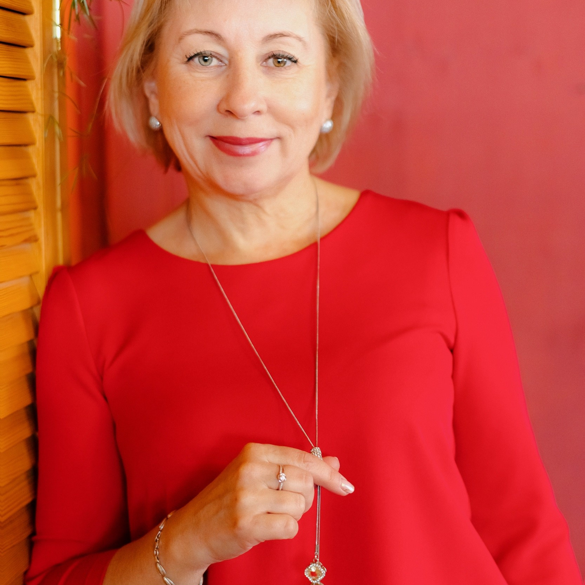 Лариса нумеролог