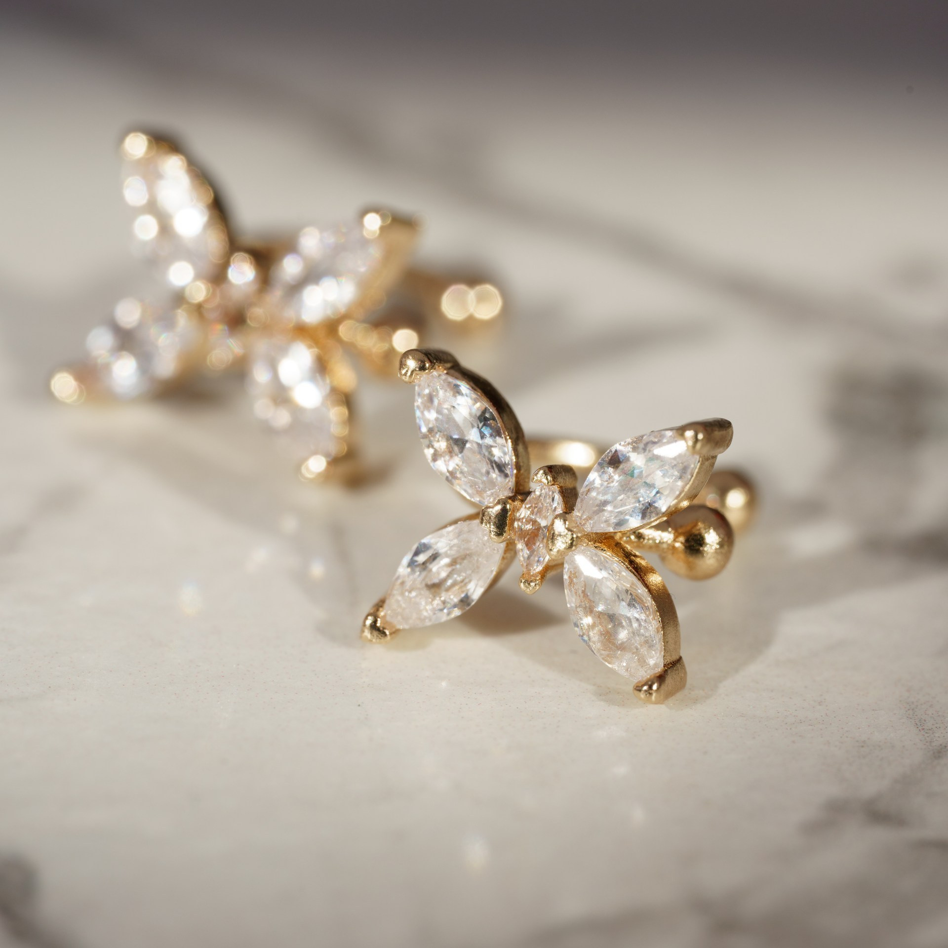 Предметная съемка бижутерии, часов и ювелирных изделий для  каталога, сайта, маркетплейсов. Студия коммерческой съемки ХВОЯ