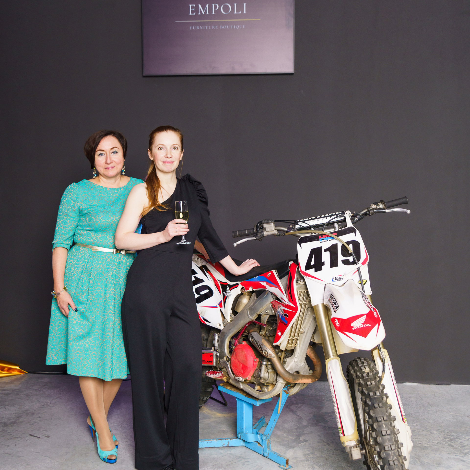 Открытие салона Empoli. Студия коммерческой съемки ХВОЯ