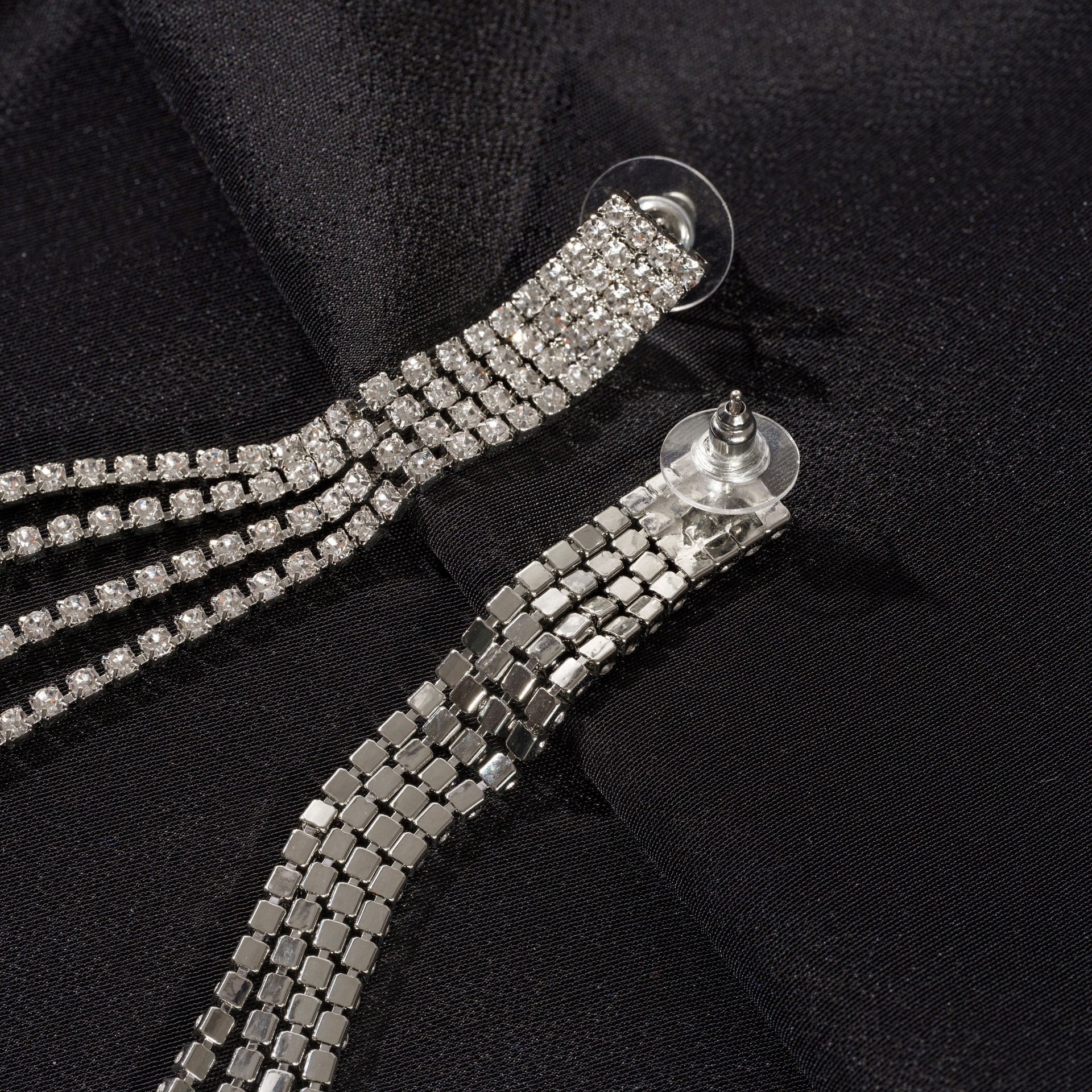 Предметная съемка бижутерии, часов и ювелирных изделий для  каталога, сайта, маркетплейсов. Студия коммерческой съемки ХВОЯ