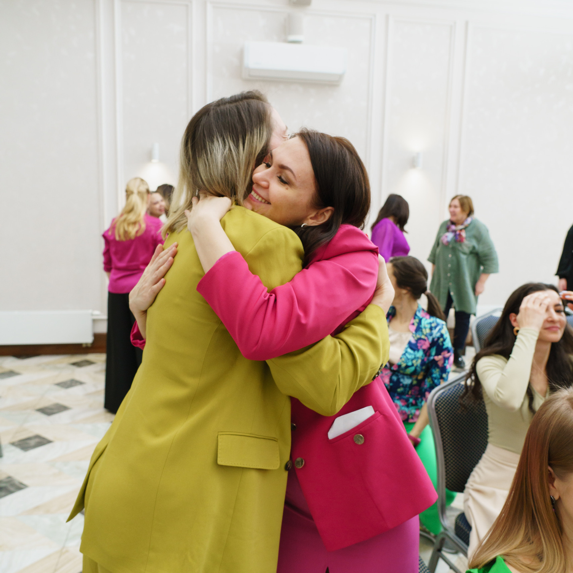 Сообщество Код публичности. Студия коммерческой съемки ХВОЯ