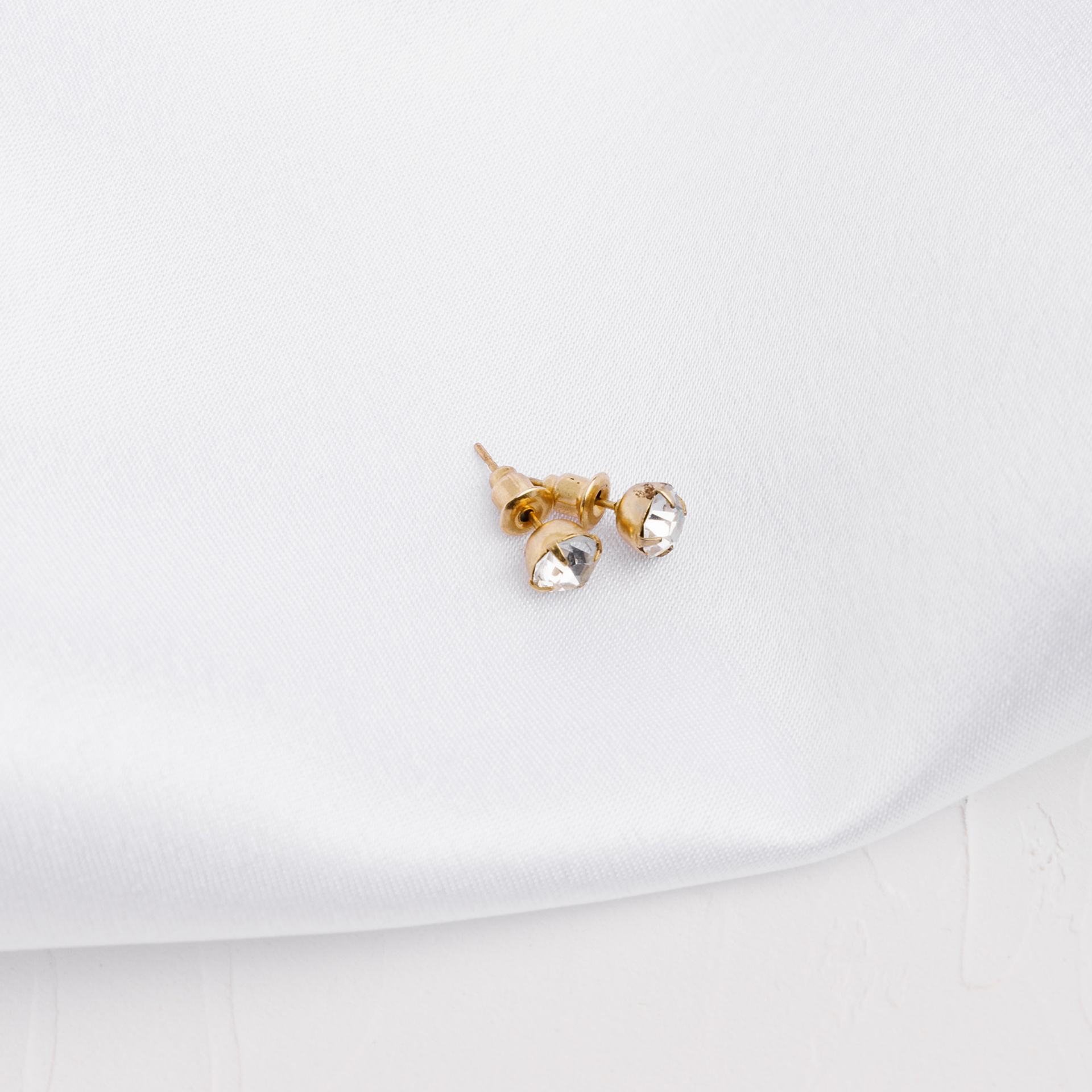 Предметная съемка бижутерии, часов и ювелирных изделий для  каталога, сайта, маркетплейсов. Студия коммерческой съемки ХВОЯ