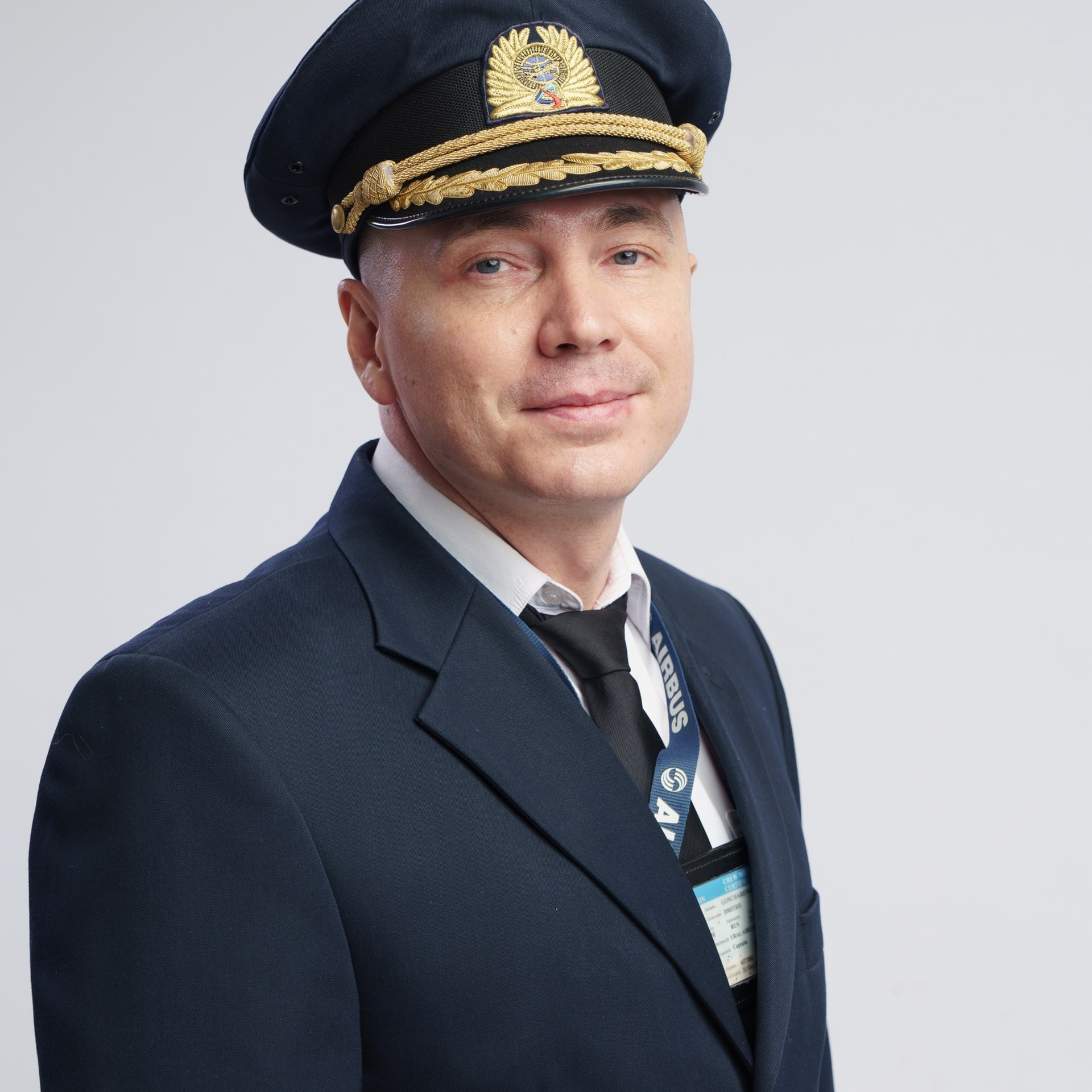 Деловая и индивидуальная фотосессия. Студия коммерческой съемки ХВОЯ