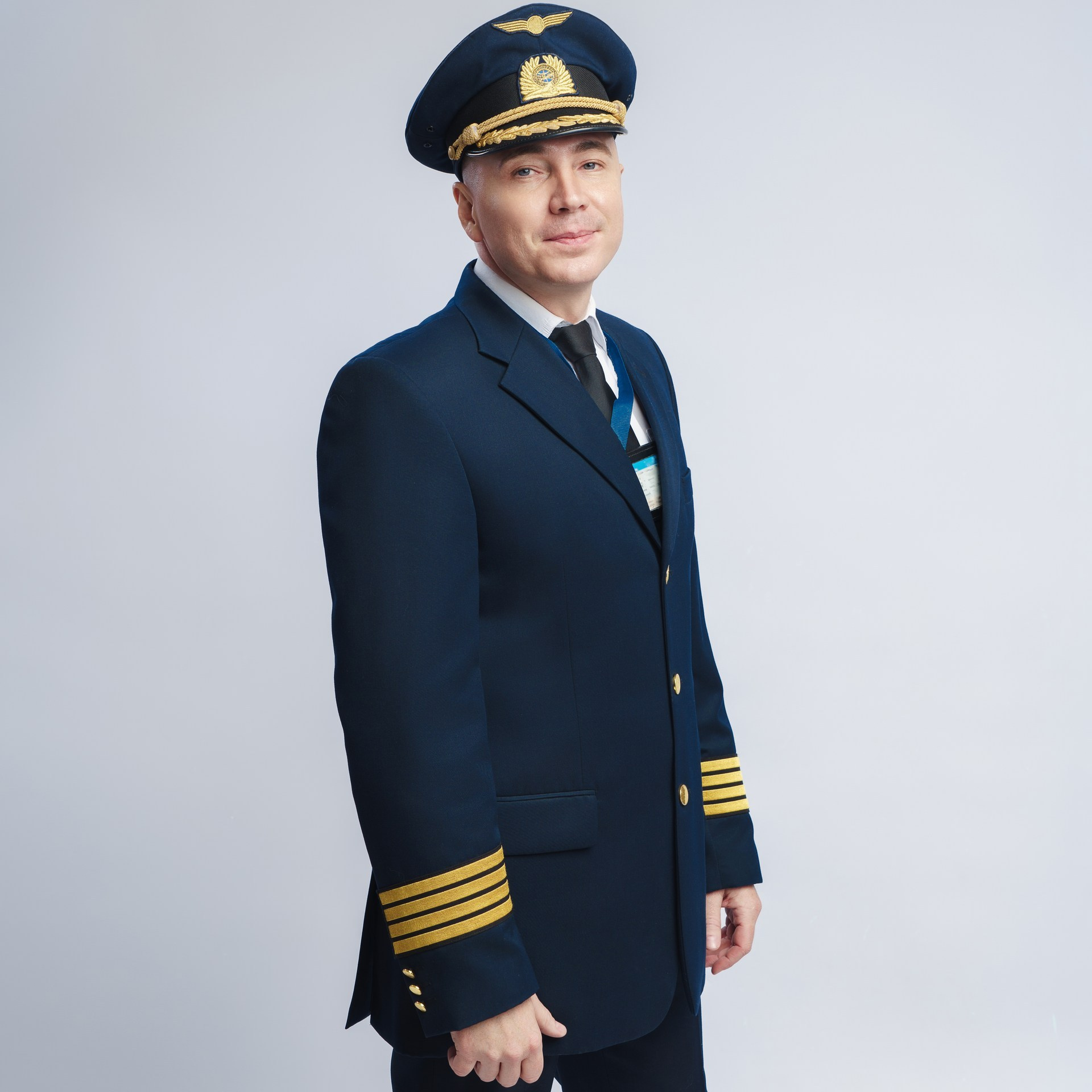 Деловая и индивидуальная фотосессия. Студия коммерческой съемки ХВОЯ