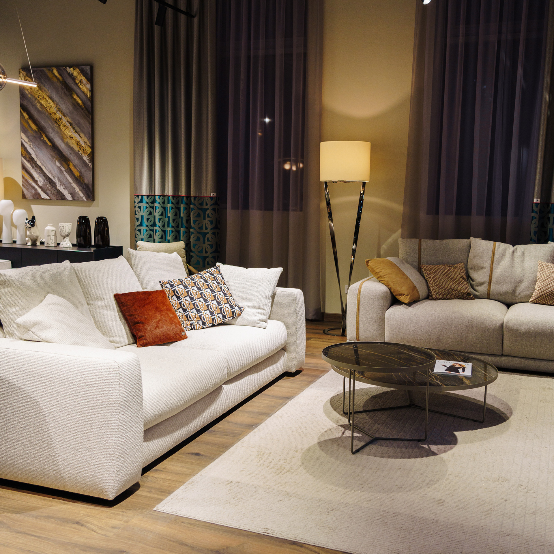 Интерьерная фото и видео съемка. Студия коммерческой съемки ХВОЯ