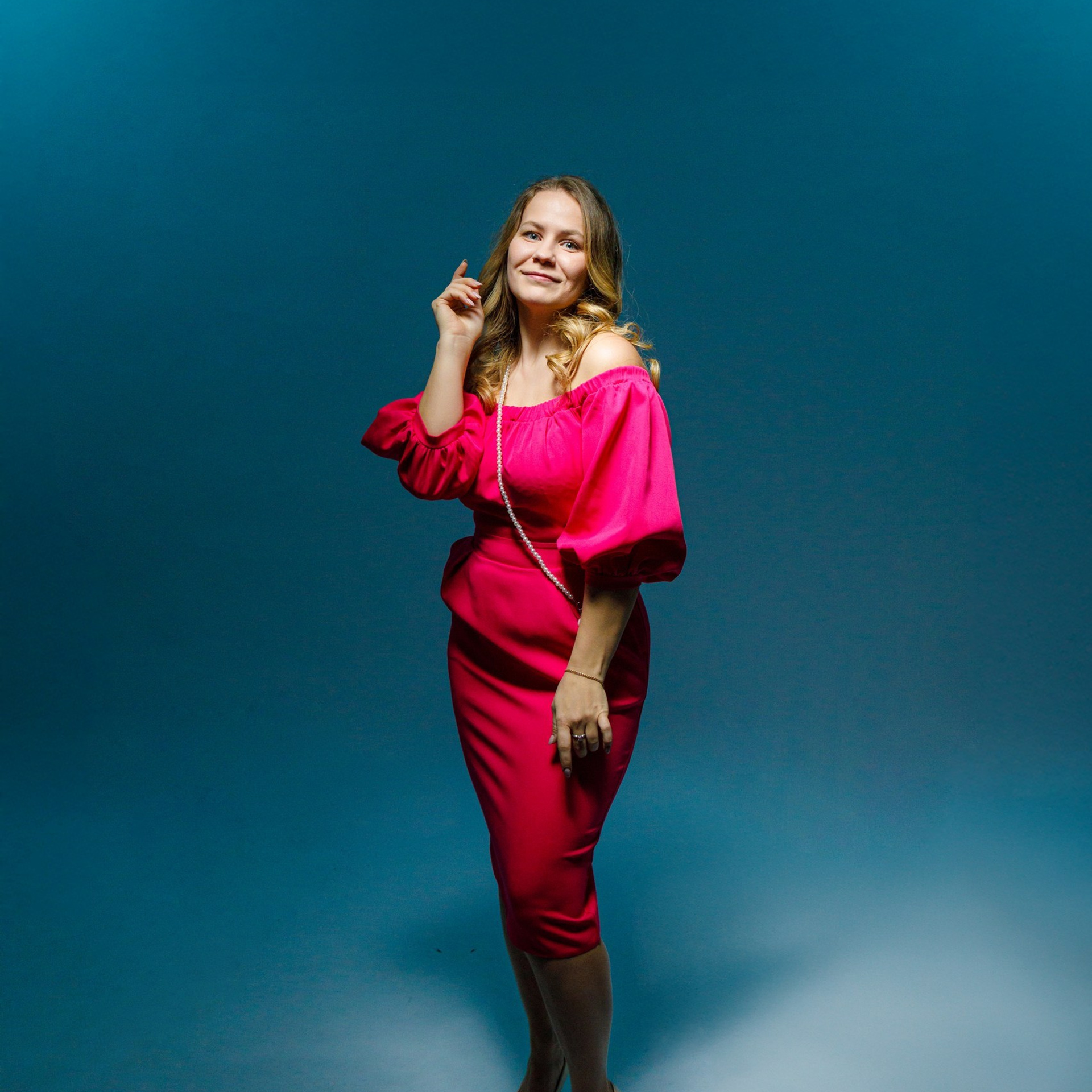 Деловая и индивидуальная фотосессия. Студия коммерческой съемки ХВОЯ