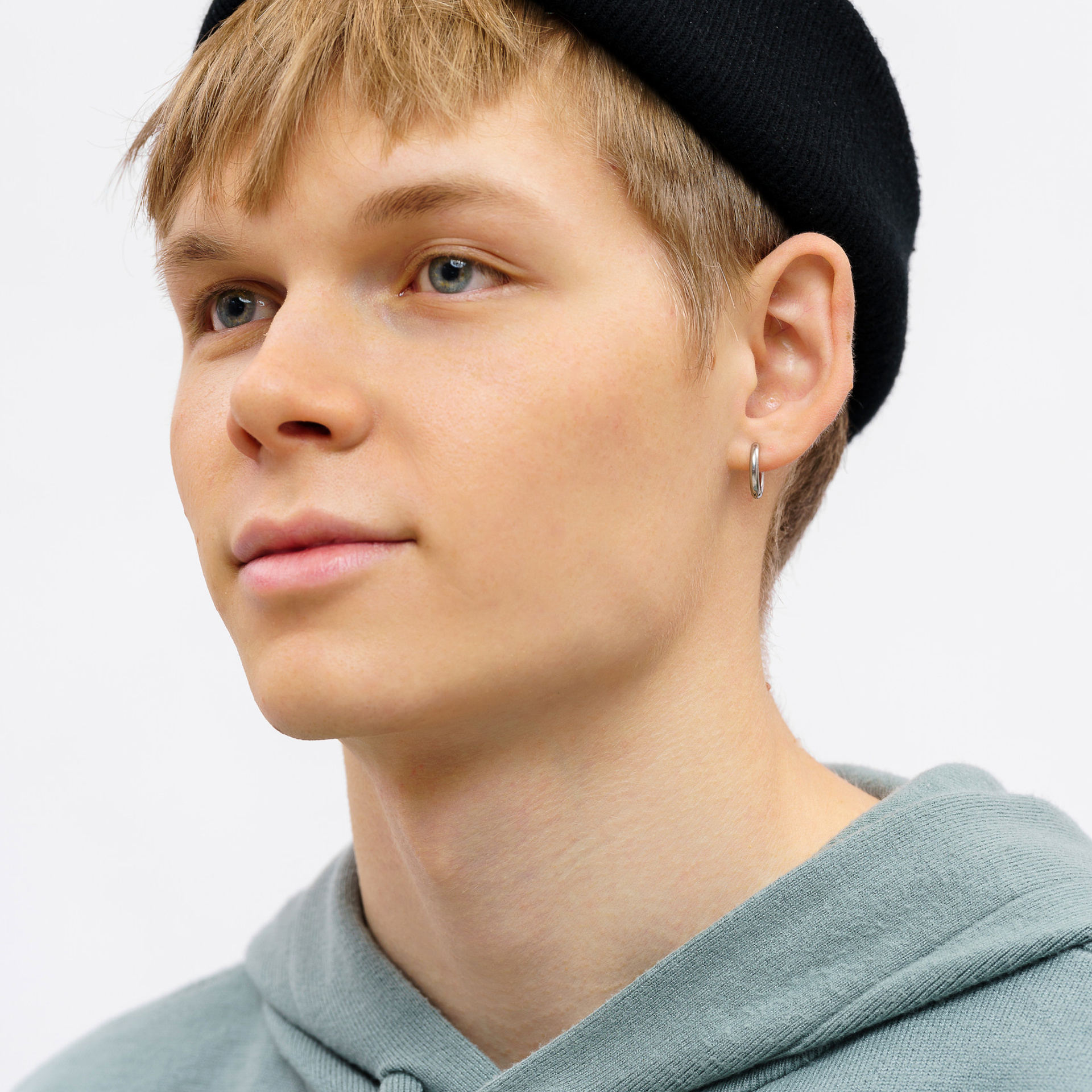 Предметная съемка бижутерии, часов и ювелирных изделий для  каталога, сайта, маркетплейсов. Студия коммерческой съемки ХВОЯ