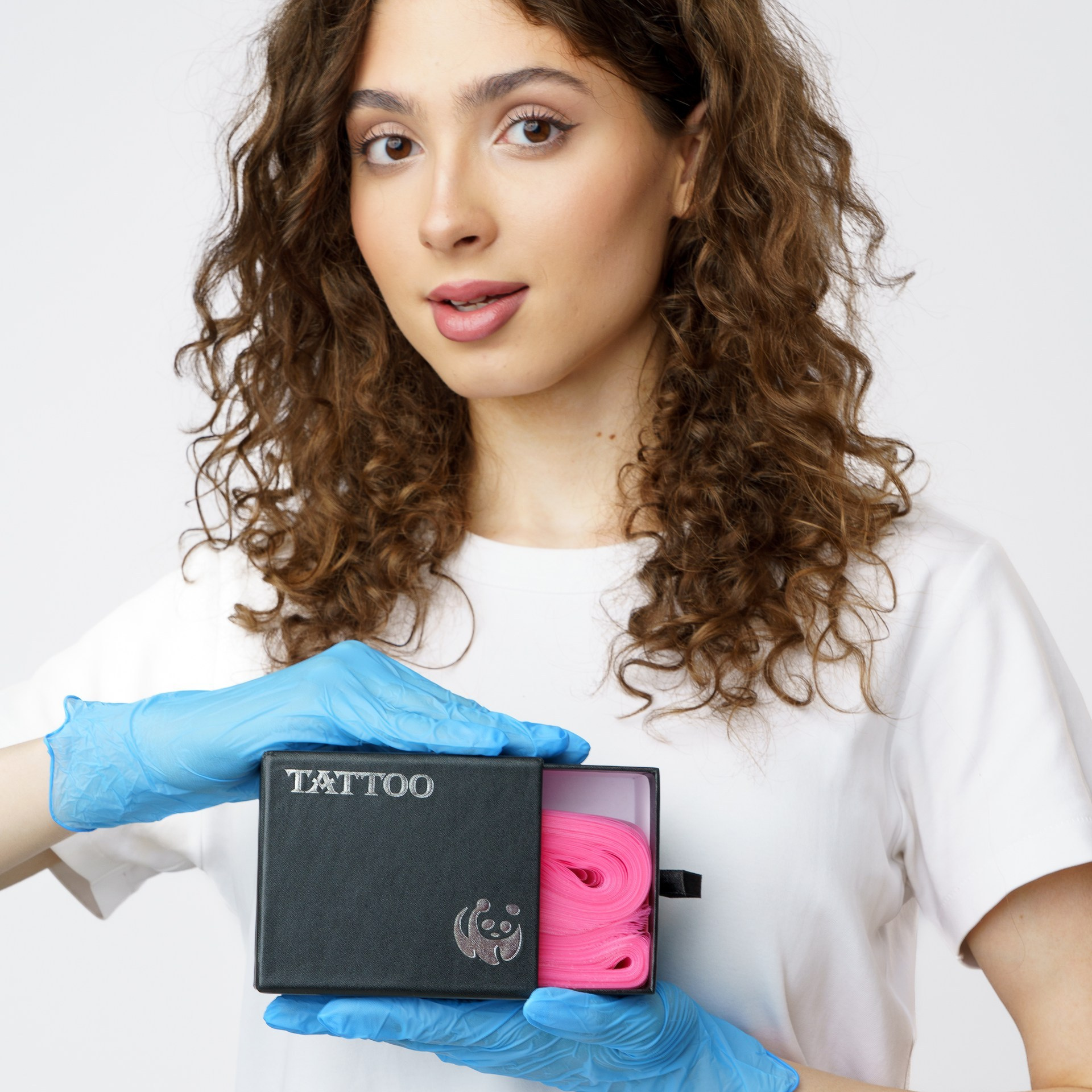 Предметная съемка с моделями. Студия коммерческой съемки ХВОЯ