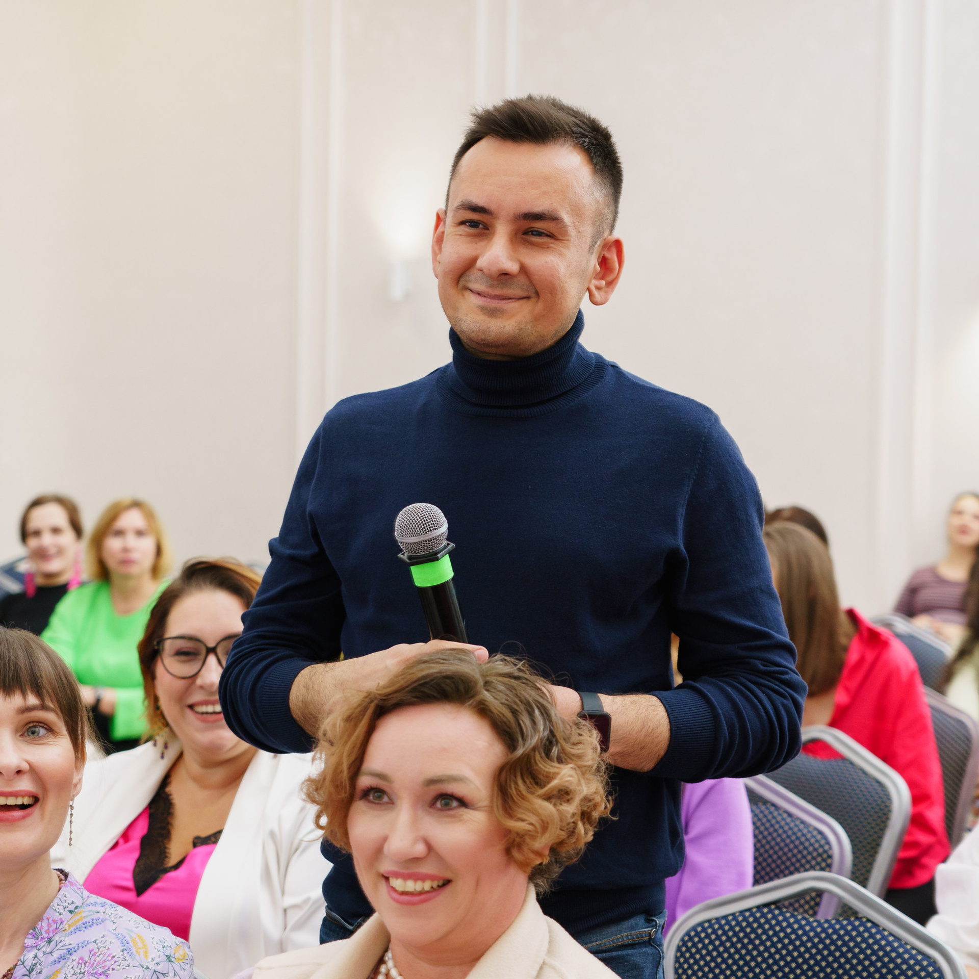 Сообщество Код публичности. Студия коммерческой съемки ХВОЯ