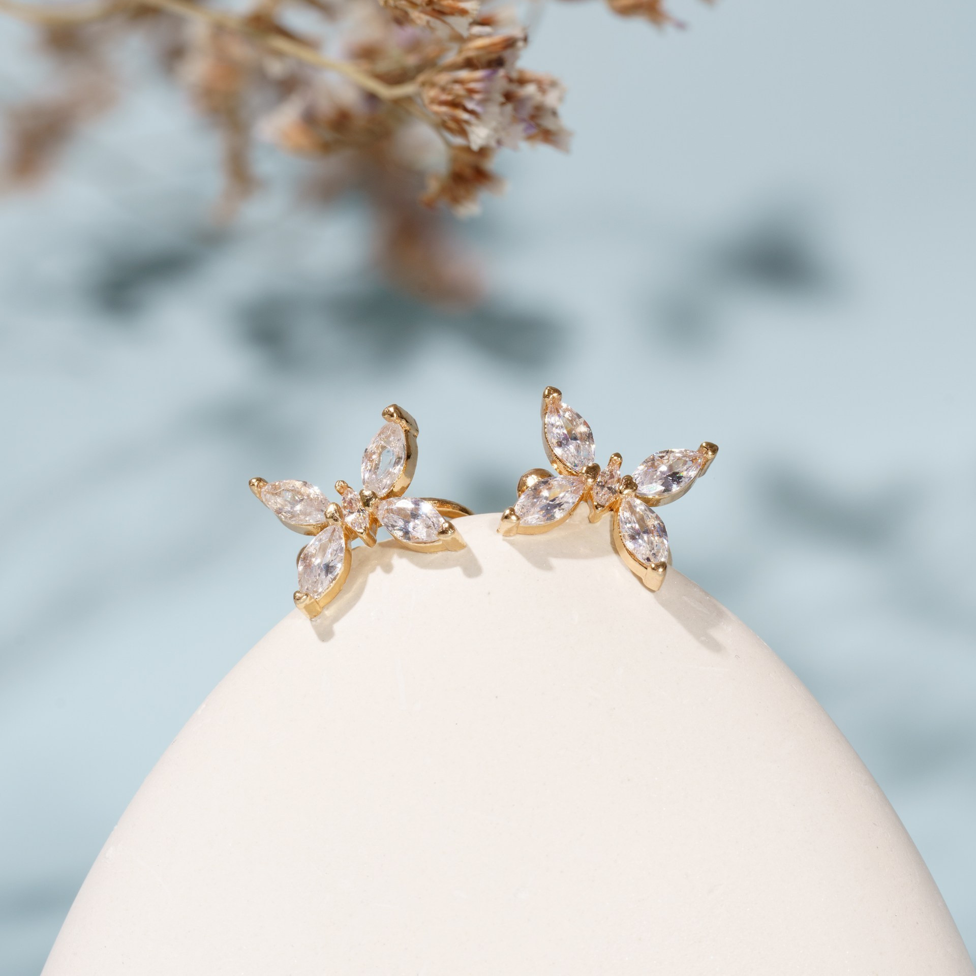 Предметная съемка бижутерии, часов и ювелирных изделий для  каталога, сайта, маркетплейсов. Студия коммерческой съемки ХВОЯ