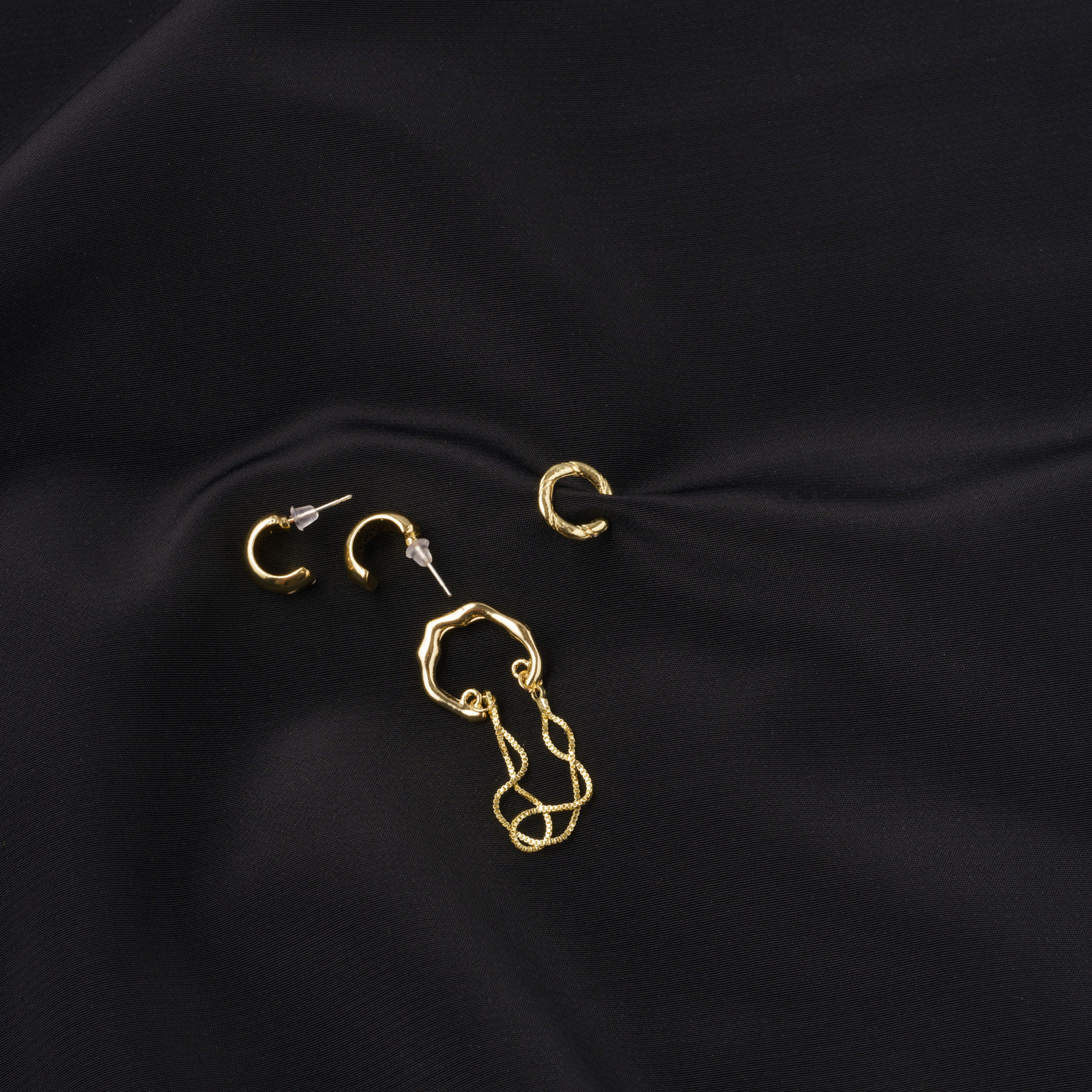 Предметная съемка бижутерии, часов и ювелирных изделий для  каталога, сайта, маркетплейсов. Студия коммерческой съемки ХВОЯ