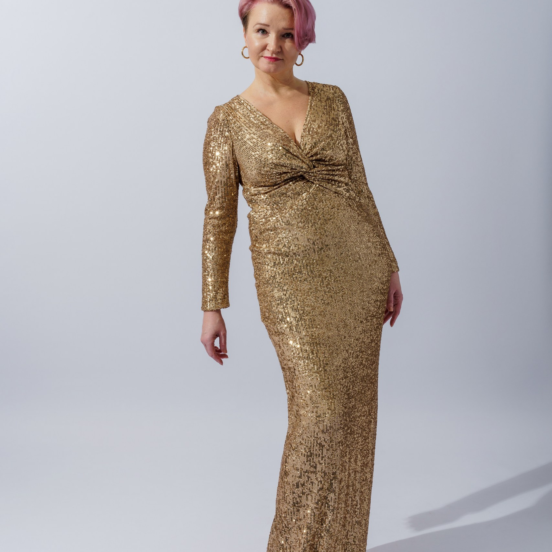 Деловая и индивидуальная фотосессия. Студия коммерческой съемки ХВОЯ