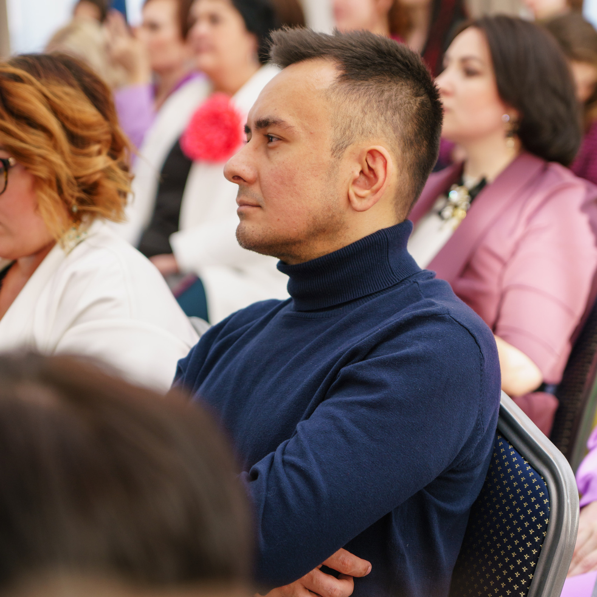 Сообщество Код публичности. Студия коммерческой съемки ХВОЯ