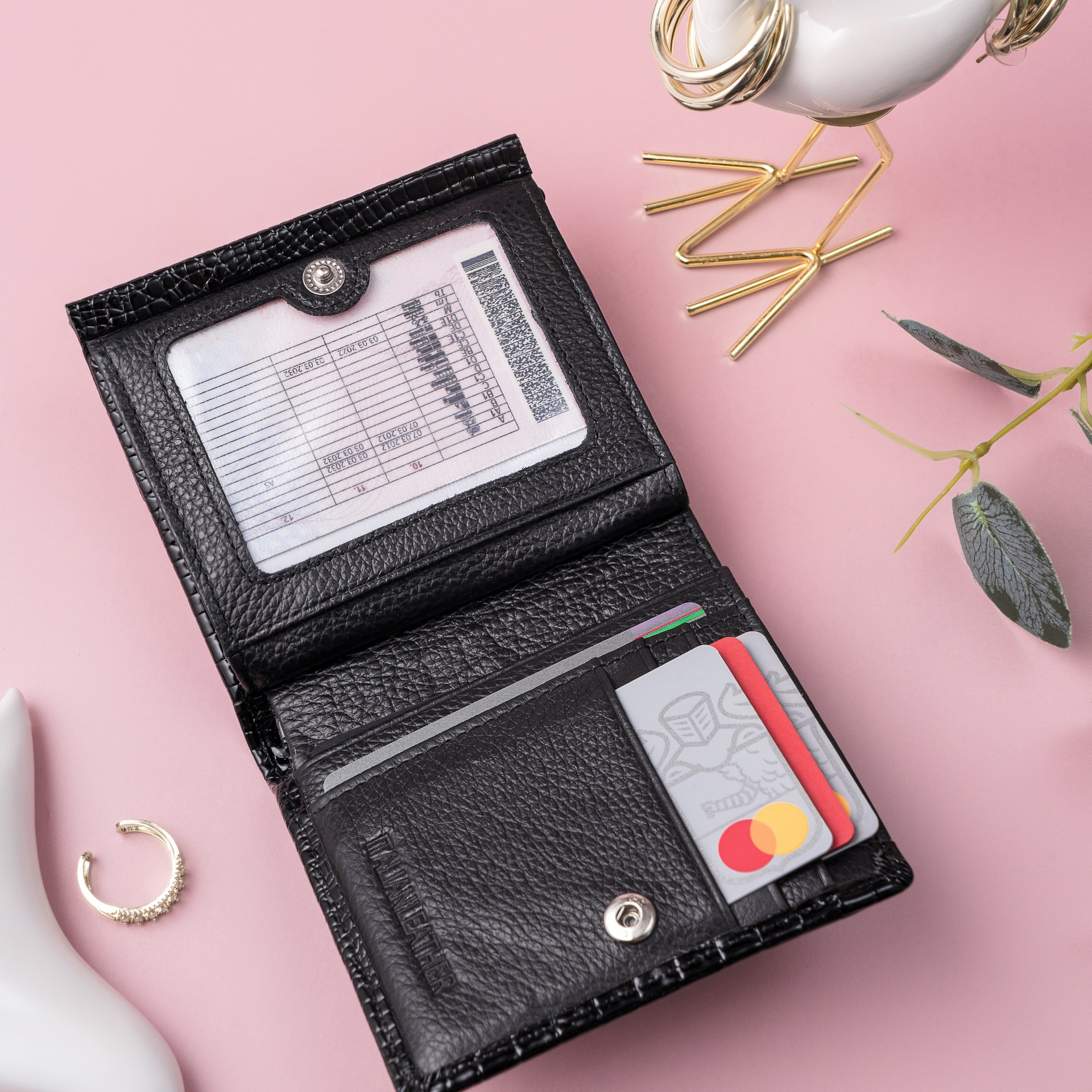 Кошельки. Студия коммерческой съемки ХВОЯ