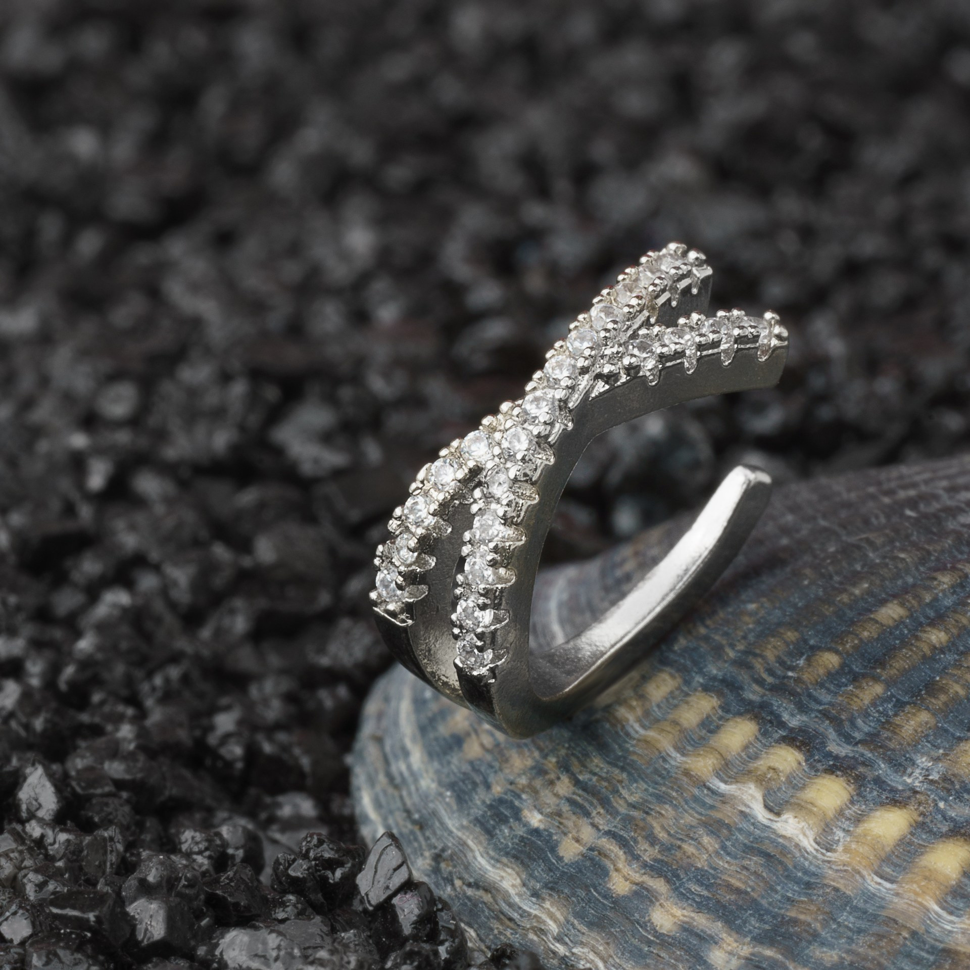 Кейс бижутерии LIMISIMO. Студия коммерческой съемки ХВОЯ