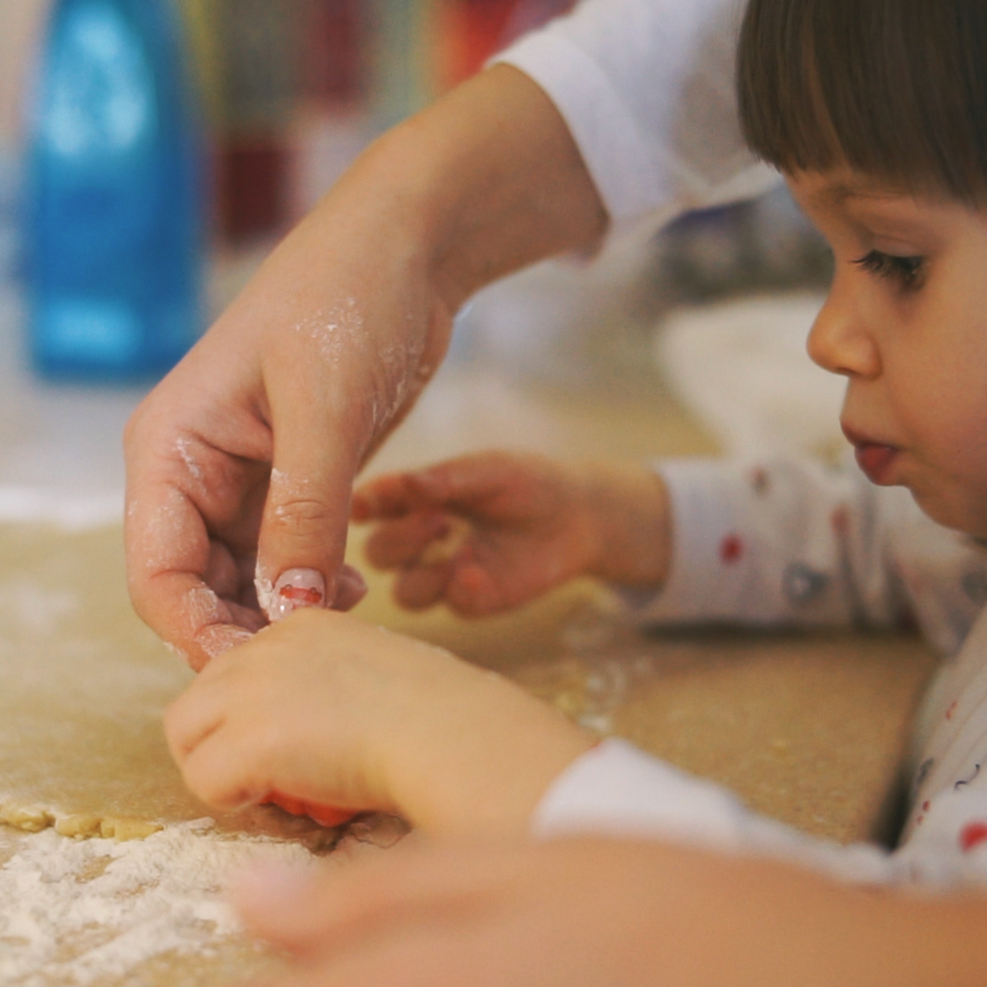 Аглая, ёлка и печенье с шоколадом
