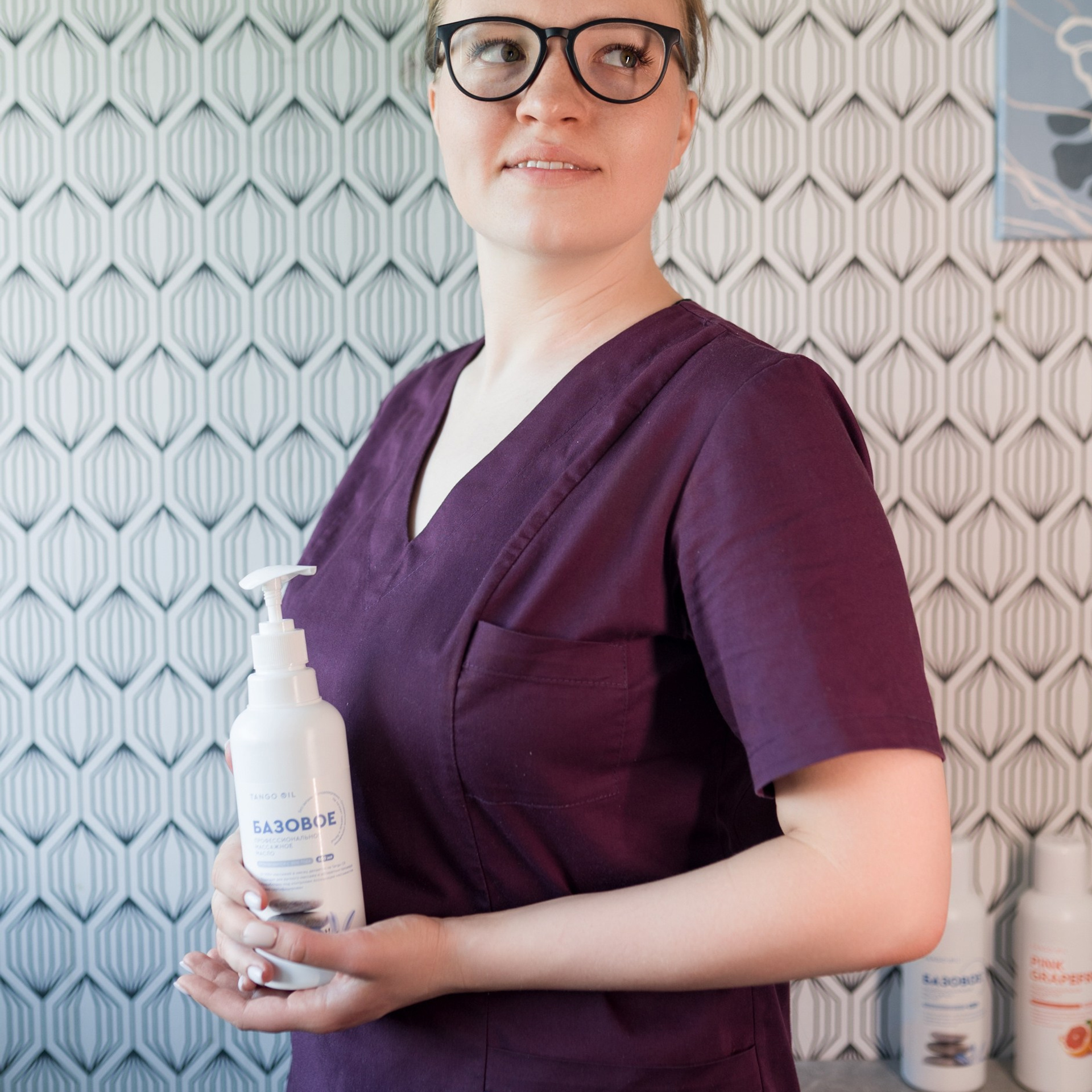 Ирина Макутина, массажист