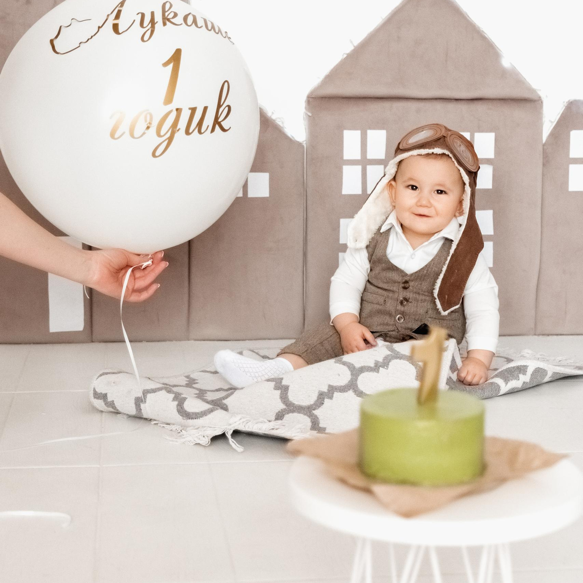 Первый годик ♡ — это очень важное и такое милейшее событие в каждой семье!