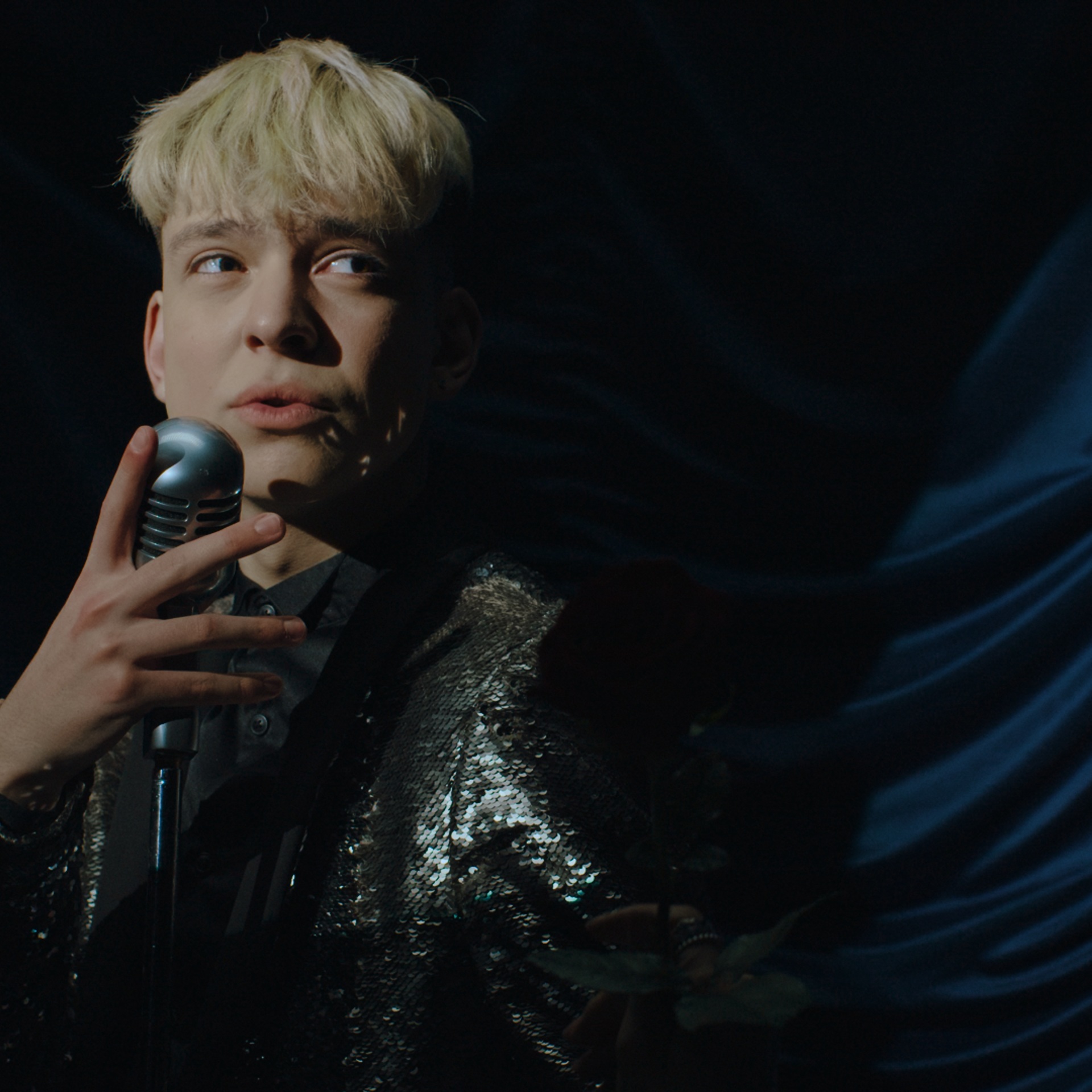 Молодой Платон (music video)