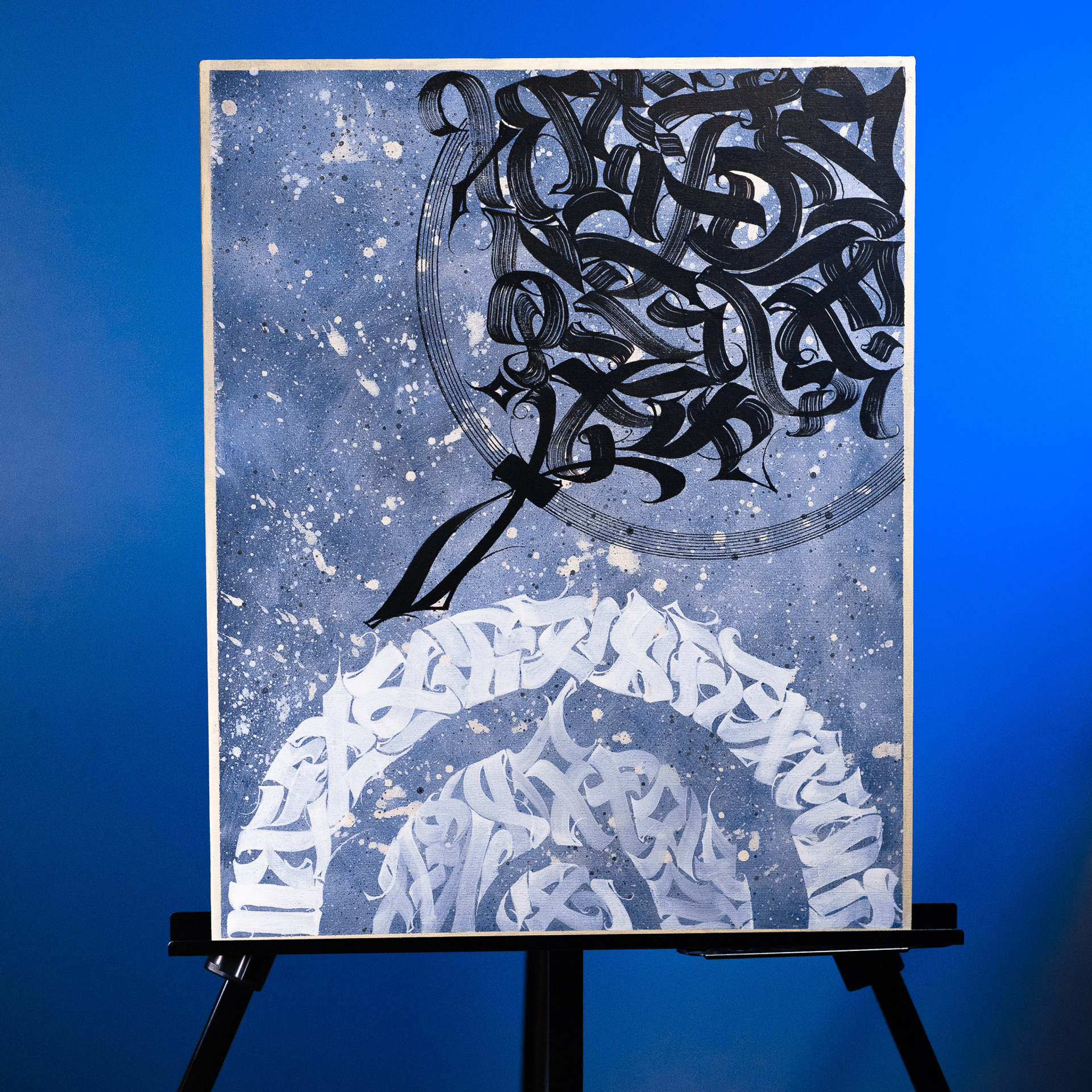 Каллиграфия на холстах со смыслом от Андрея Рэя