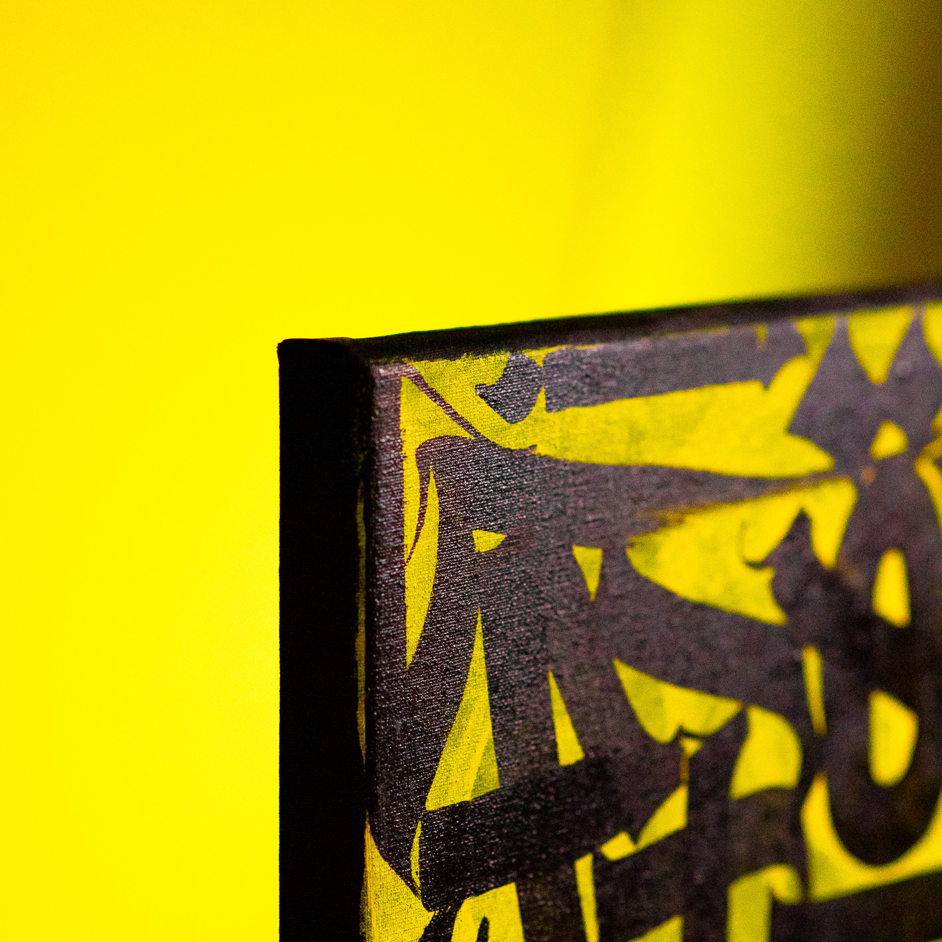 Каллиграфия на холстах со смыслом от Андрея Рэя