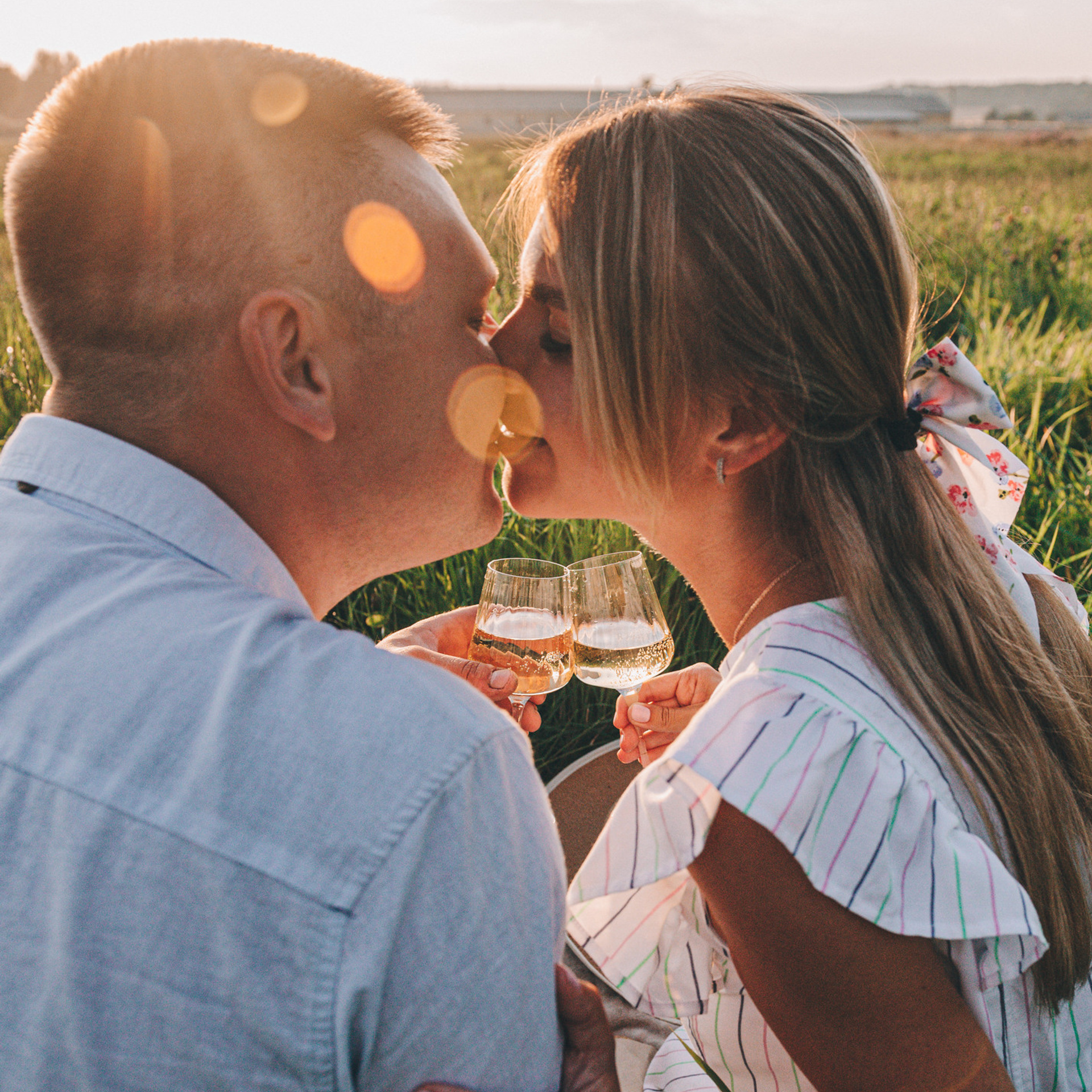 Вечер, лето и любовь