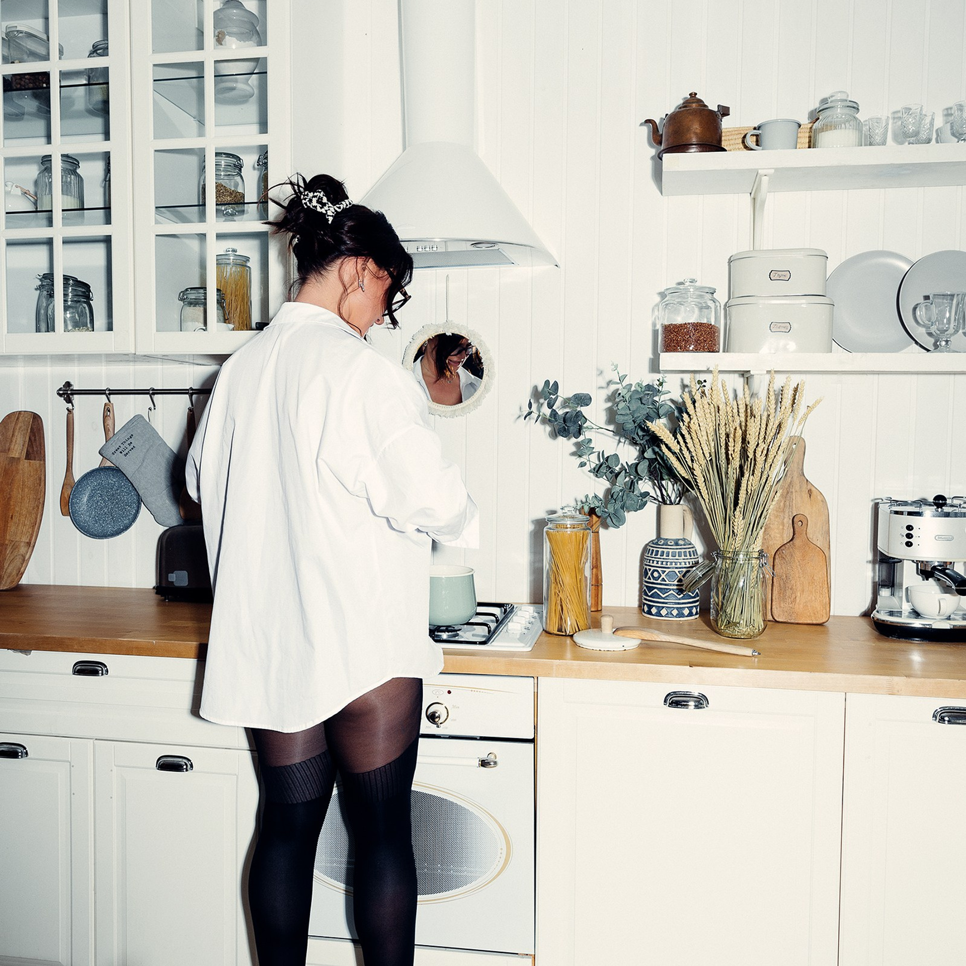 Mommy in the kitchen