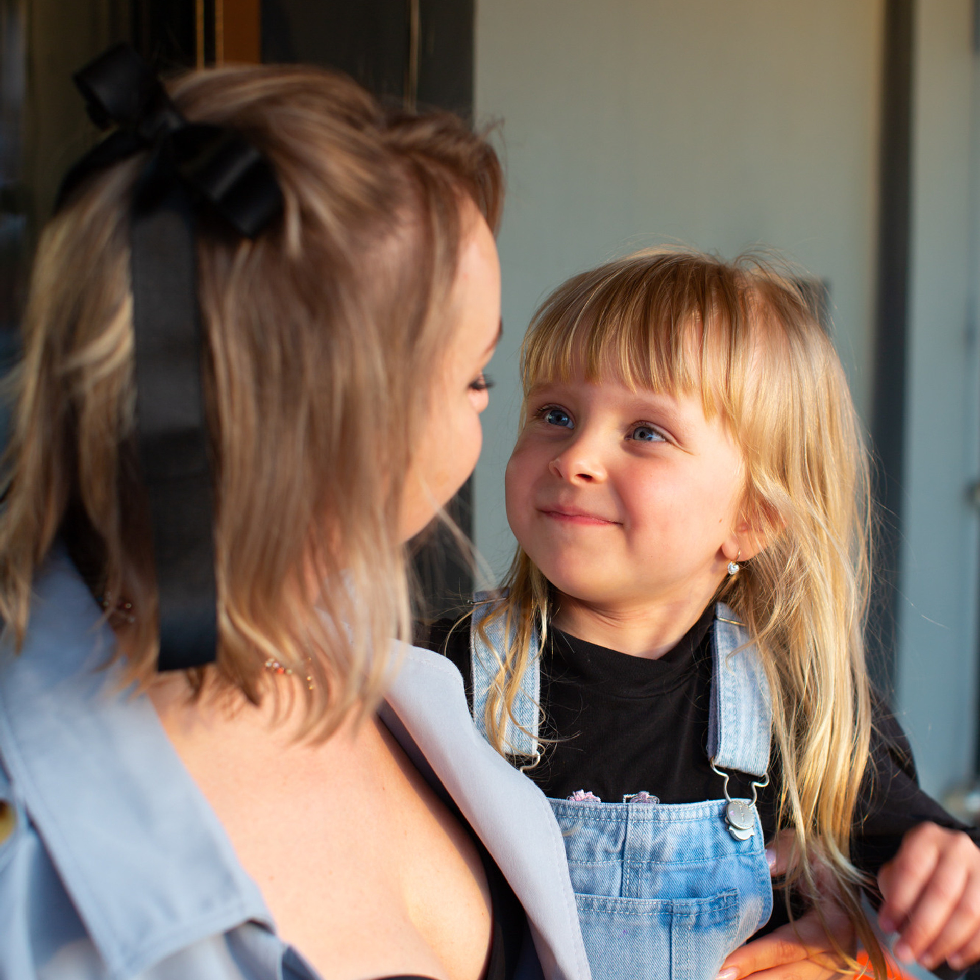 Отзывы реальных клиентов после получения фотографий. Портретный, свадебный, репортажный фотограф во Владивостоке Юлиана Джули Фокс