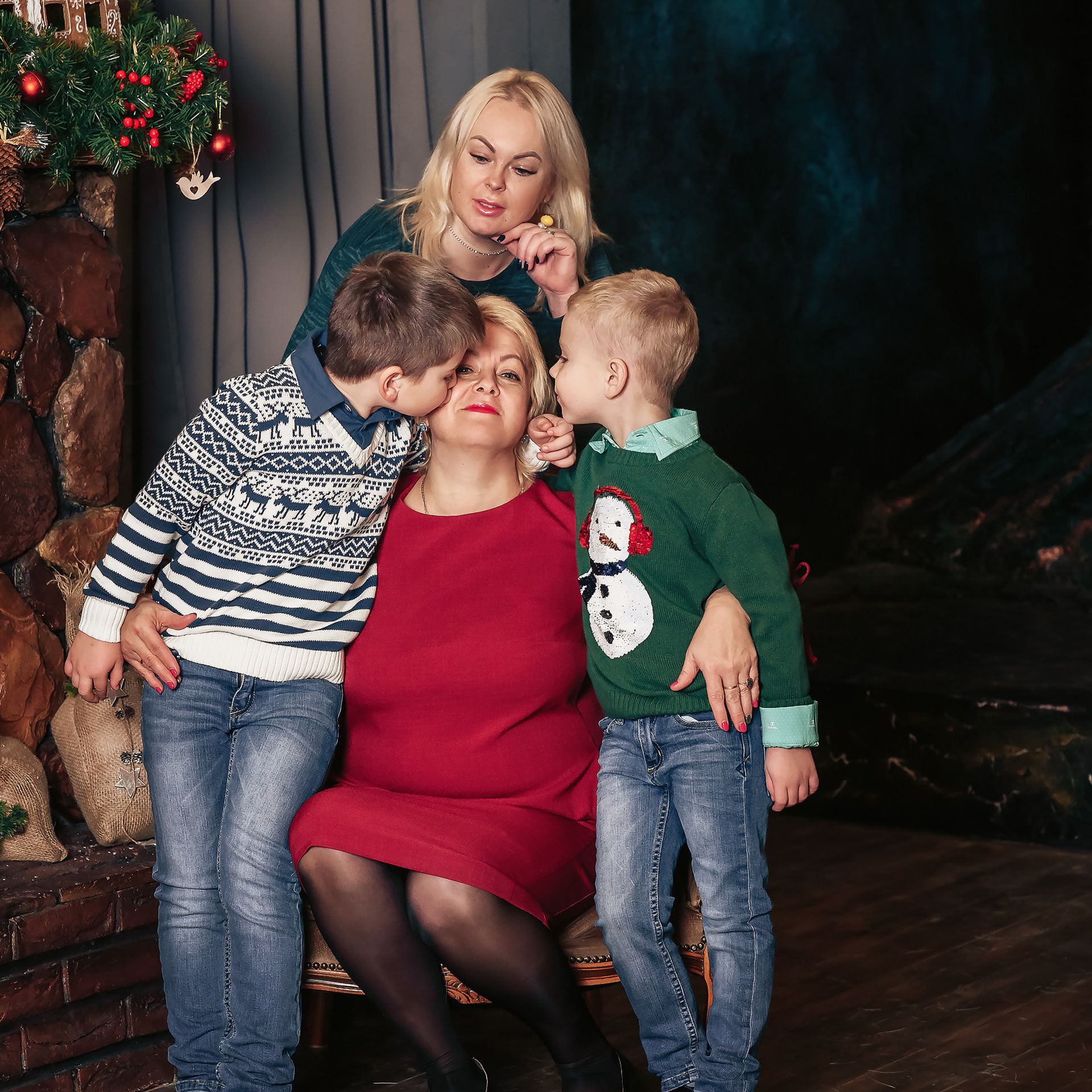 Семейная фотосессия Наталья, Зоя, Рома и Марк. Фотограф в Санкт-Петербурге Наталья Прядильщикова