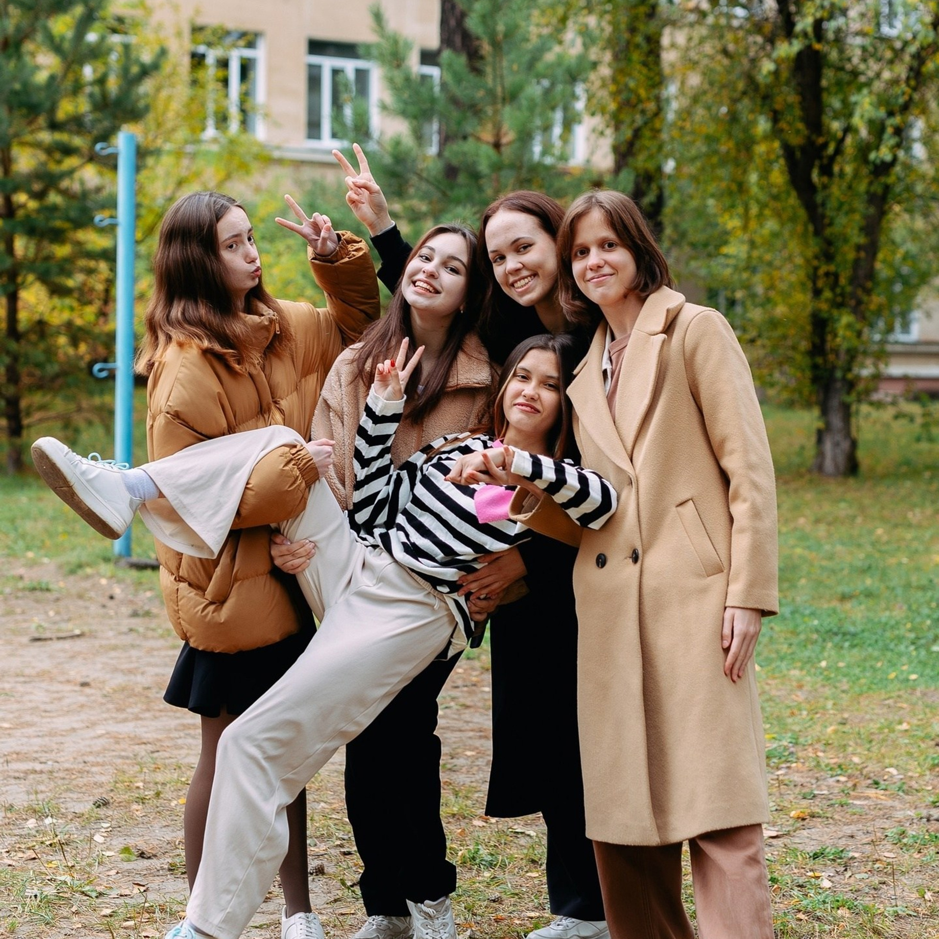 Средние и старшие классы (съемки в рамках выпускных альбомов)