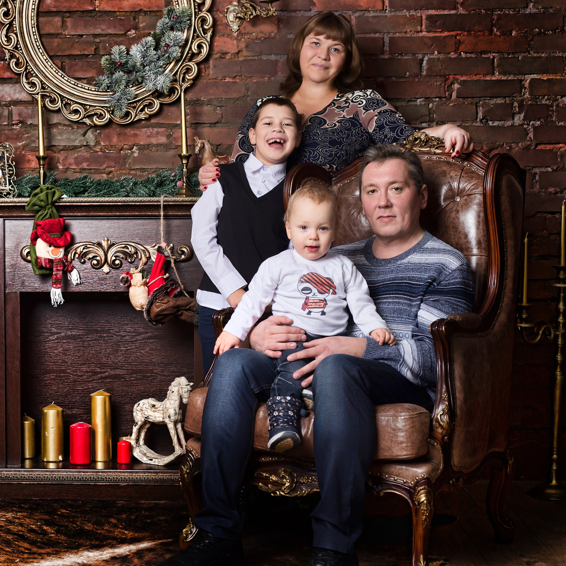 семейная «2 кадра»