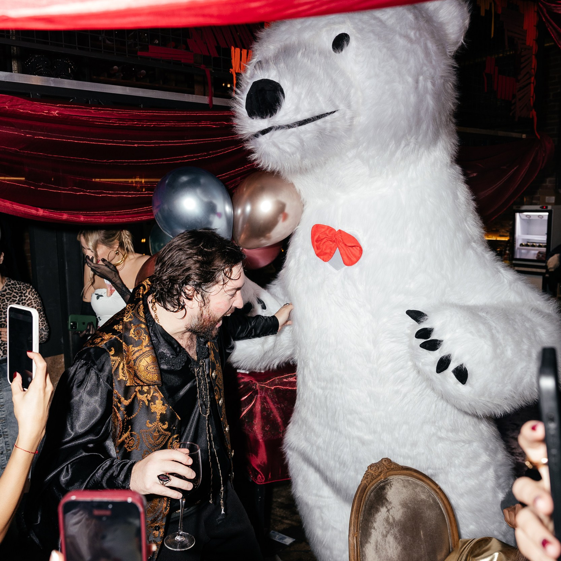 Барон. Репортажный и свадебный фотограф в Краснодаре Владислав Рыжов