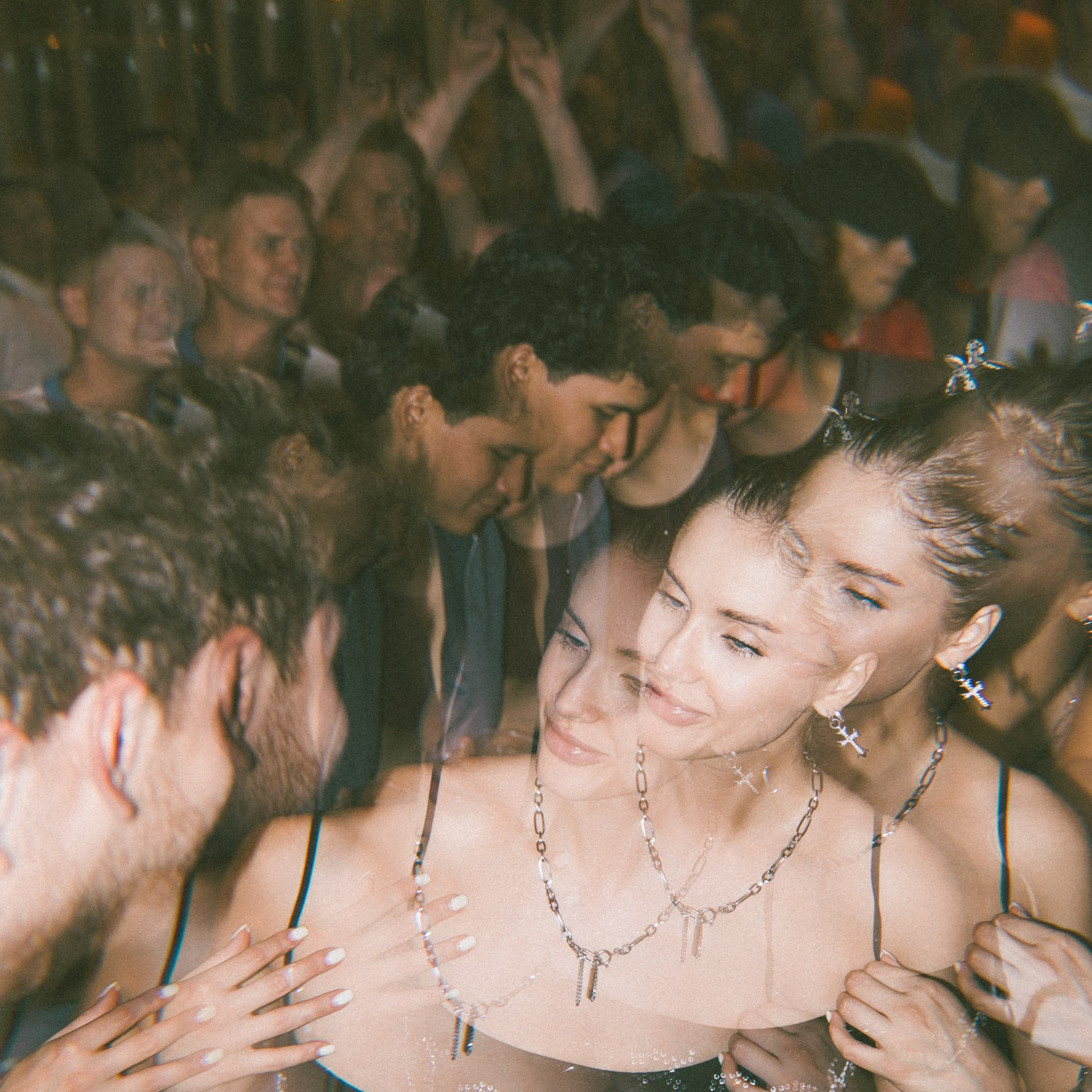 Йокай. Репортажный и свадебный фотограф в Краснодаре Владислав Рыжов